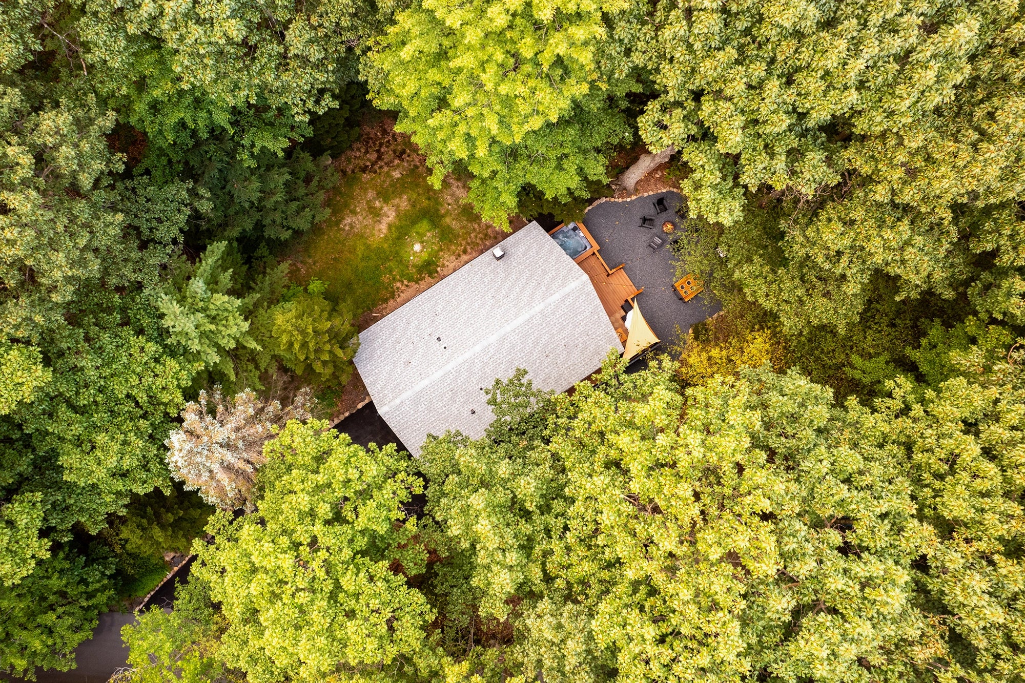 Airbnb Photography: Exclusive Cabin Retreat in Tobyhanna, PA