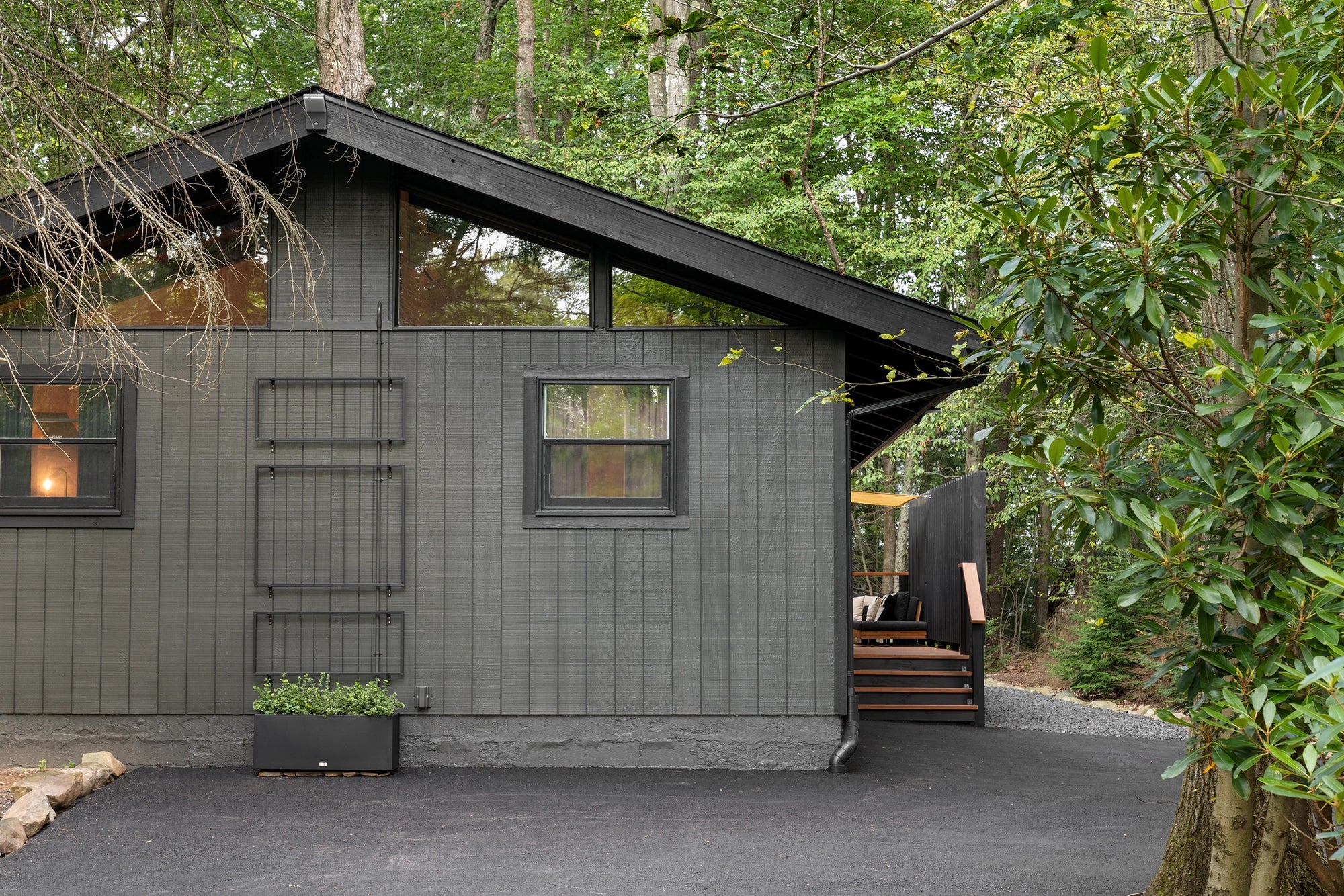 Airbnb Photography: Exclusive Cabin Retreat in Tobyhanna, PA