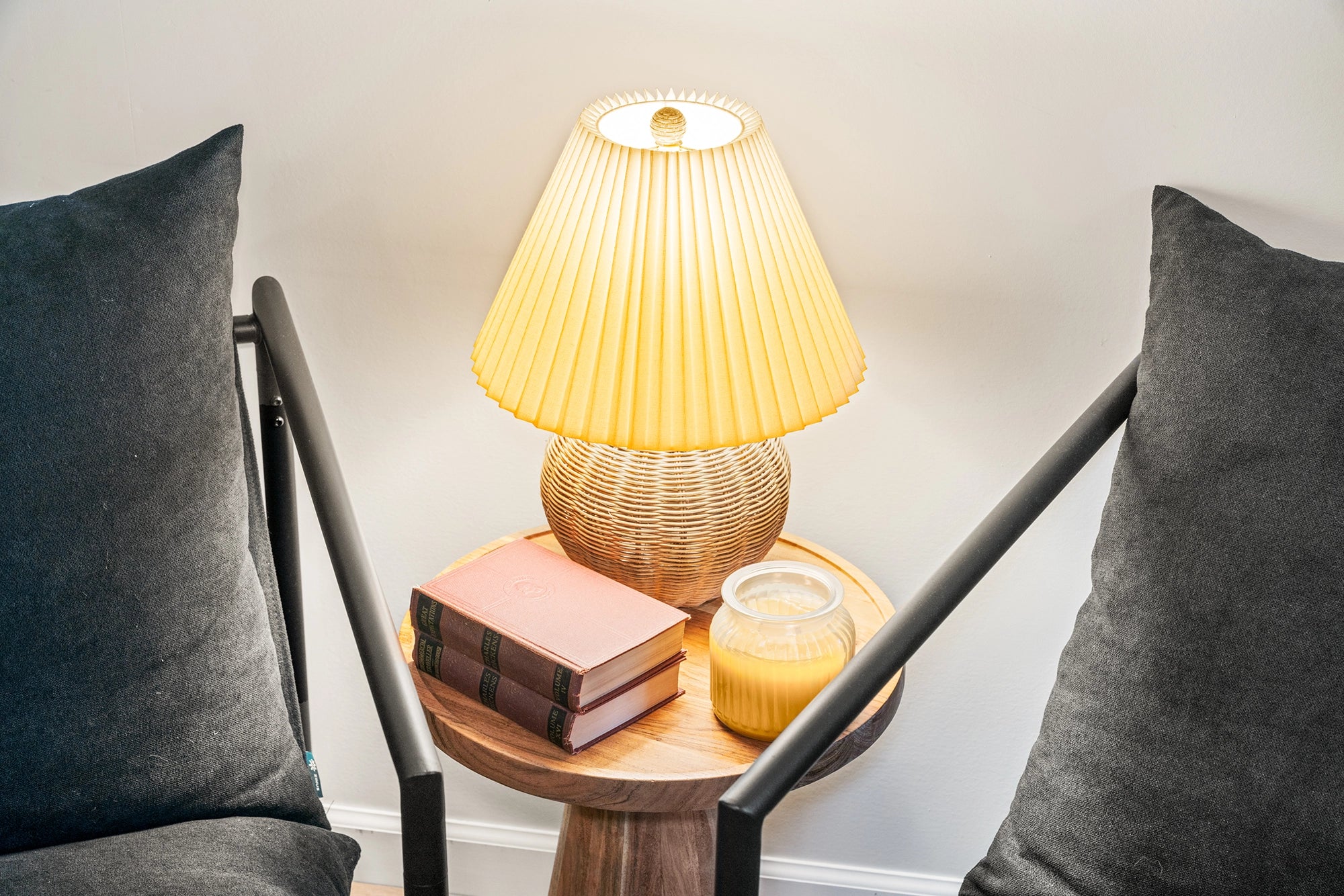 Airbnb Photography: Exclusive Cabin Retreat in Tobyhanna, PA