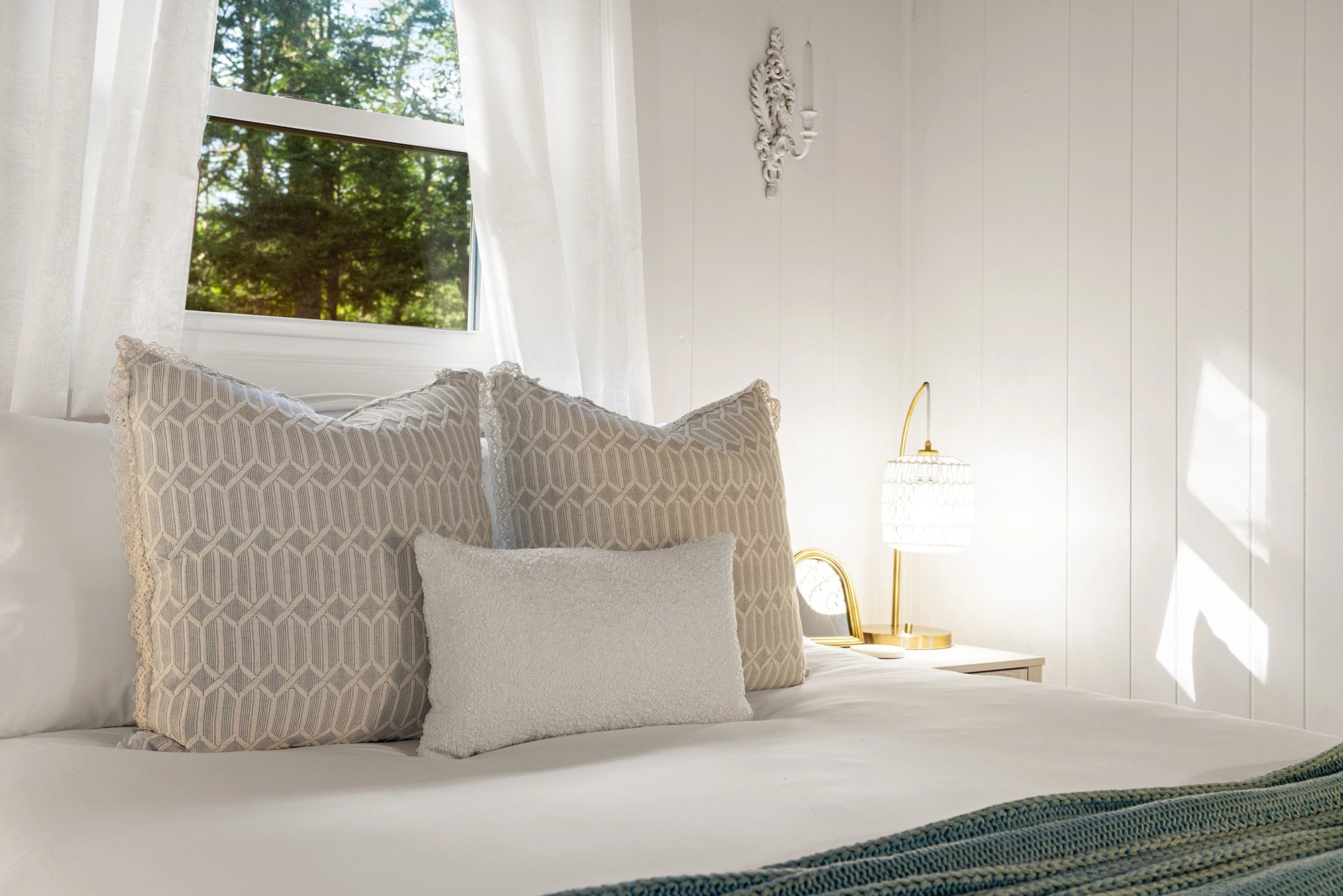 Airbnb Photography: Exclusive Cabin Retreat in Tobyhanna, PA