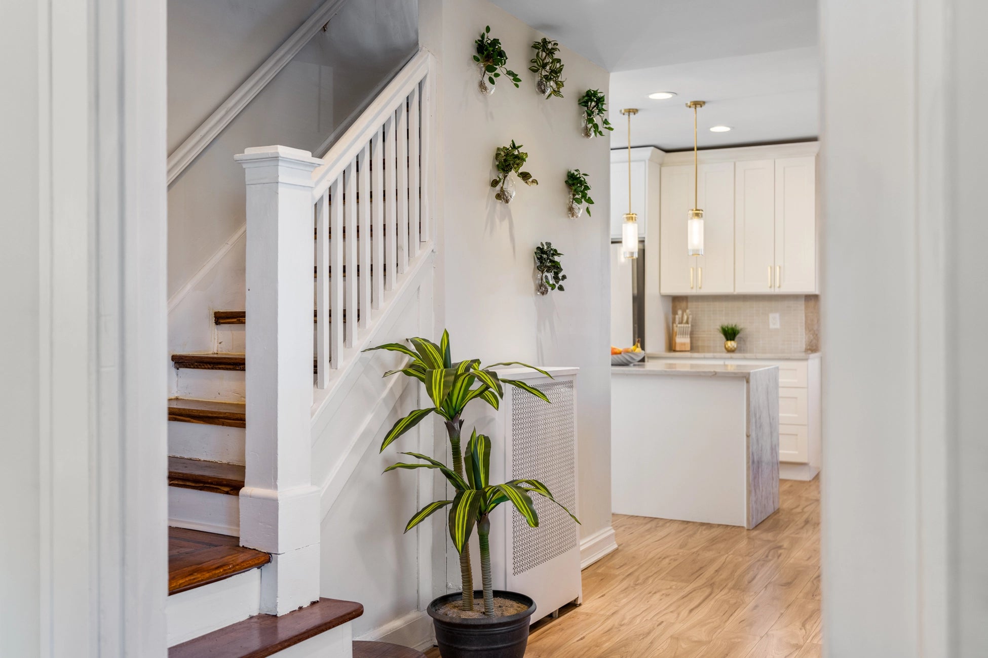 Airbnb Photography: Renovated STR Property in Teaneck, New Jersey