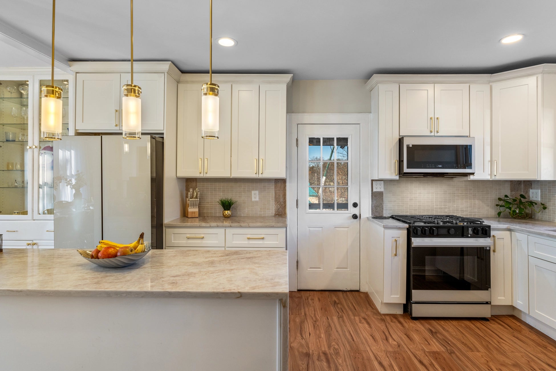 Airbnb Photography: Renovated STR Property in Teaneck, New Jersey