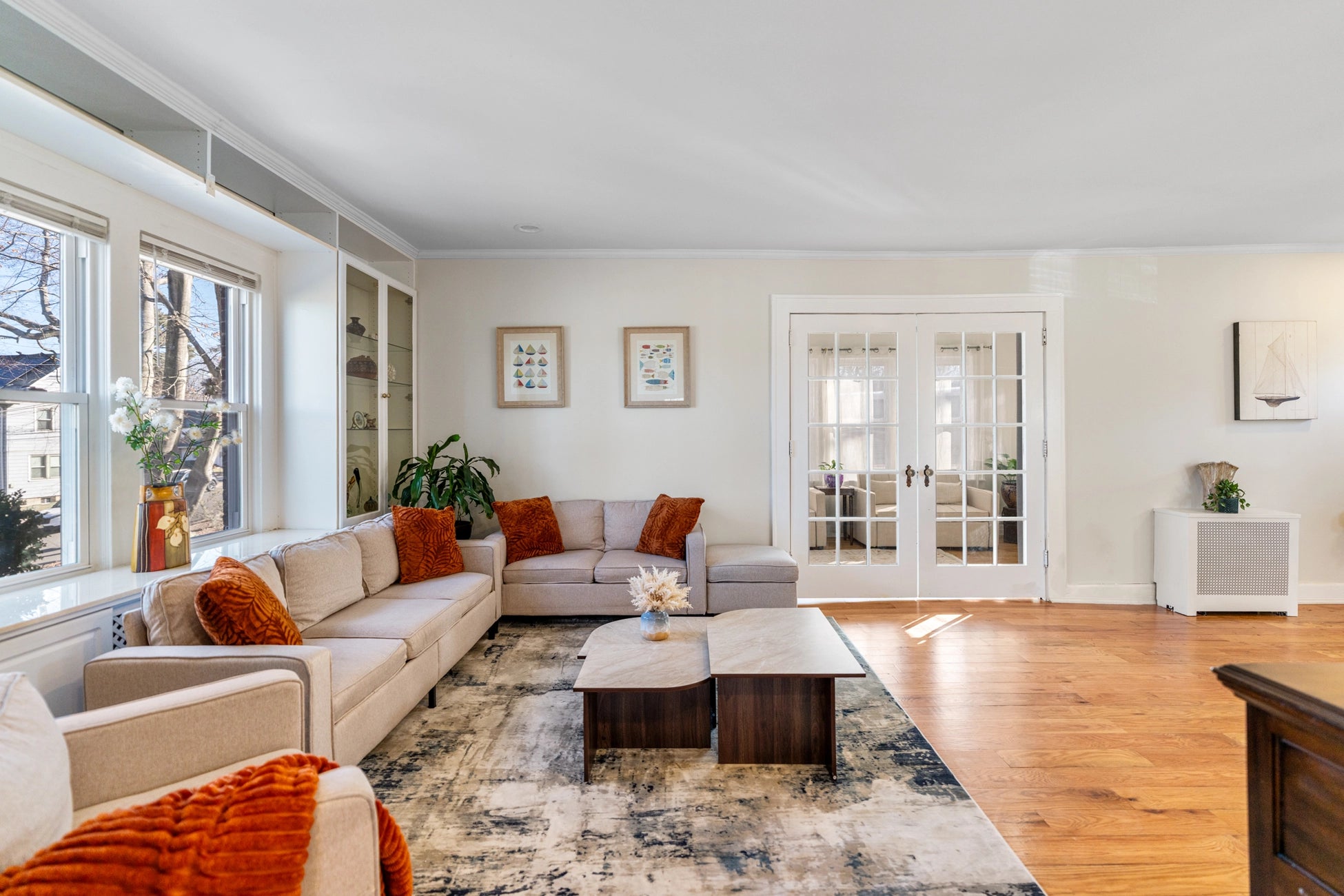 Airbnb Photography: Renovated STR Property in Teaneck, New Jersey