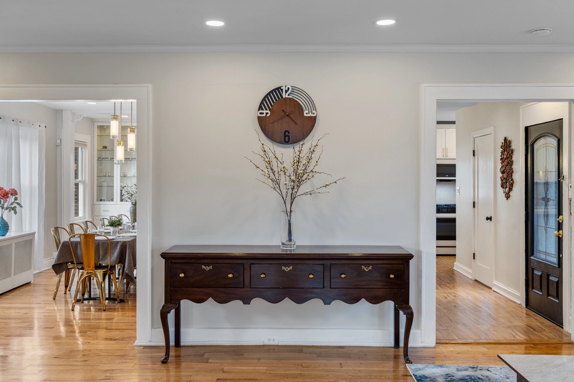 Airbnb Photography: Renovated STR Property in Teaneck, New Jersey