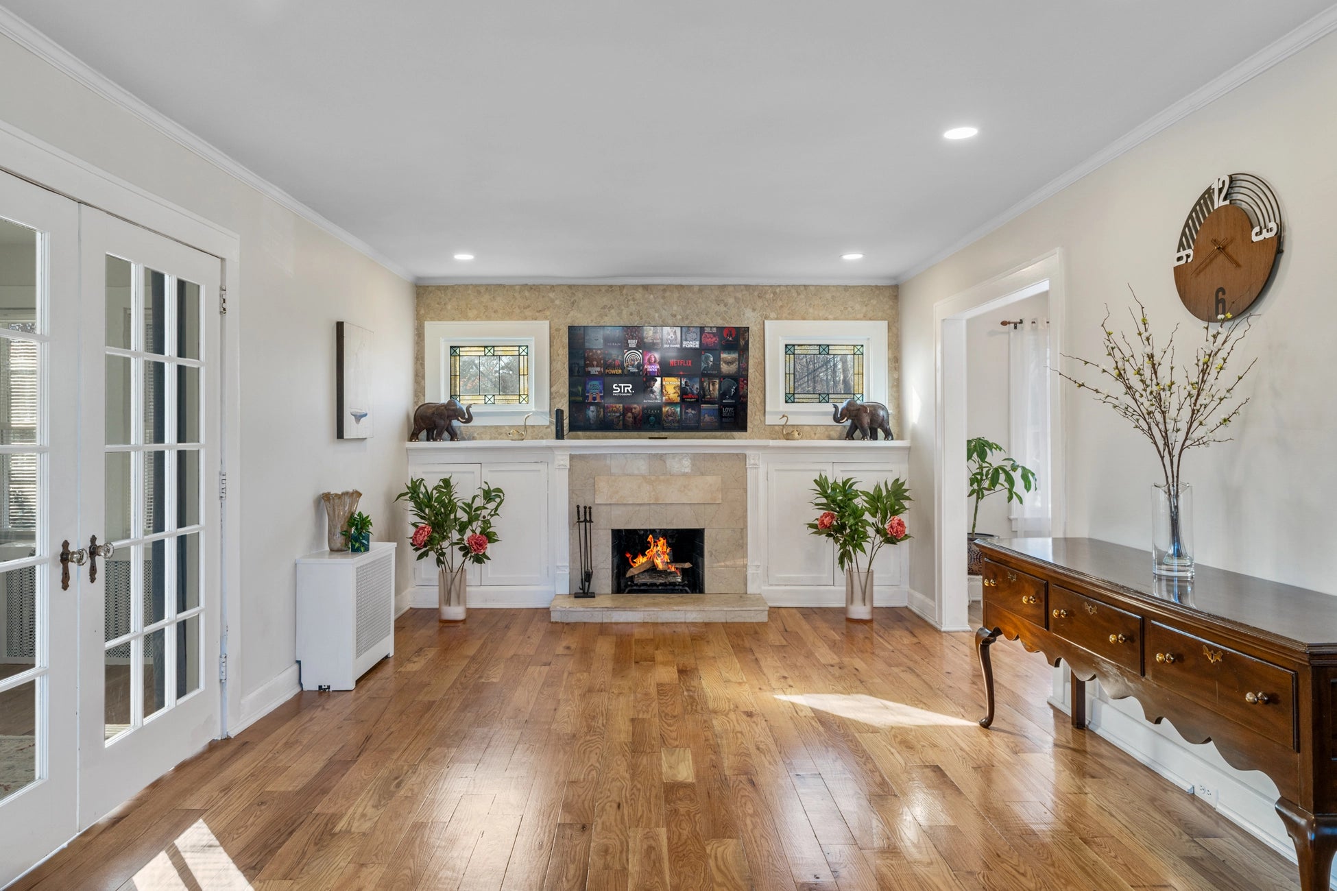 Airbnb Photography: Renovated STR Property in Teaneck, New Jersey