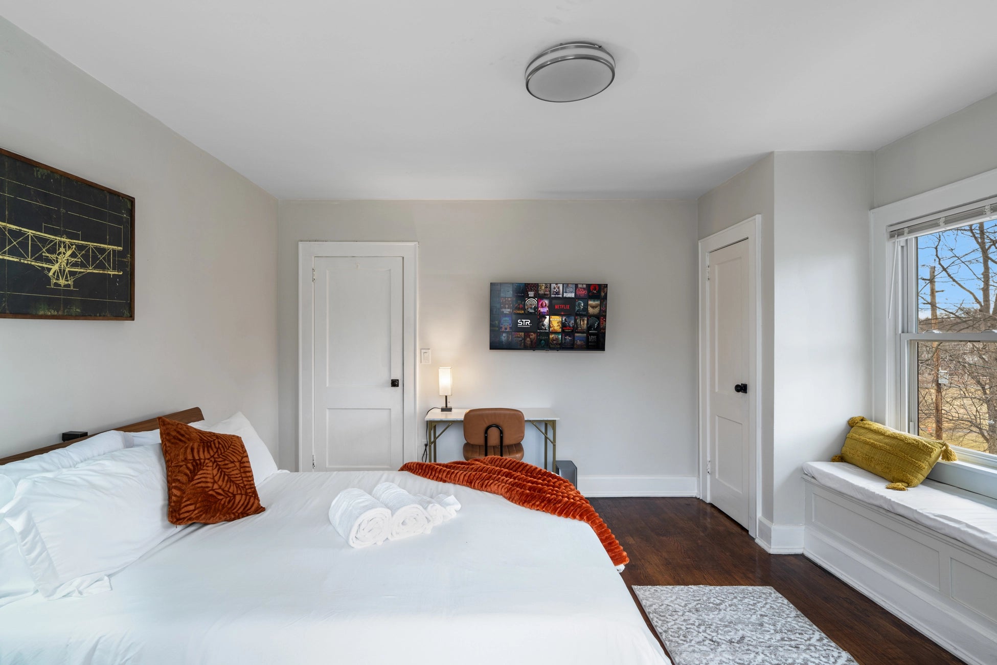 Airbnb Photography: Renovated STR Property in Teaneck, New Jersey
