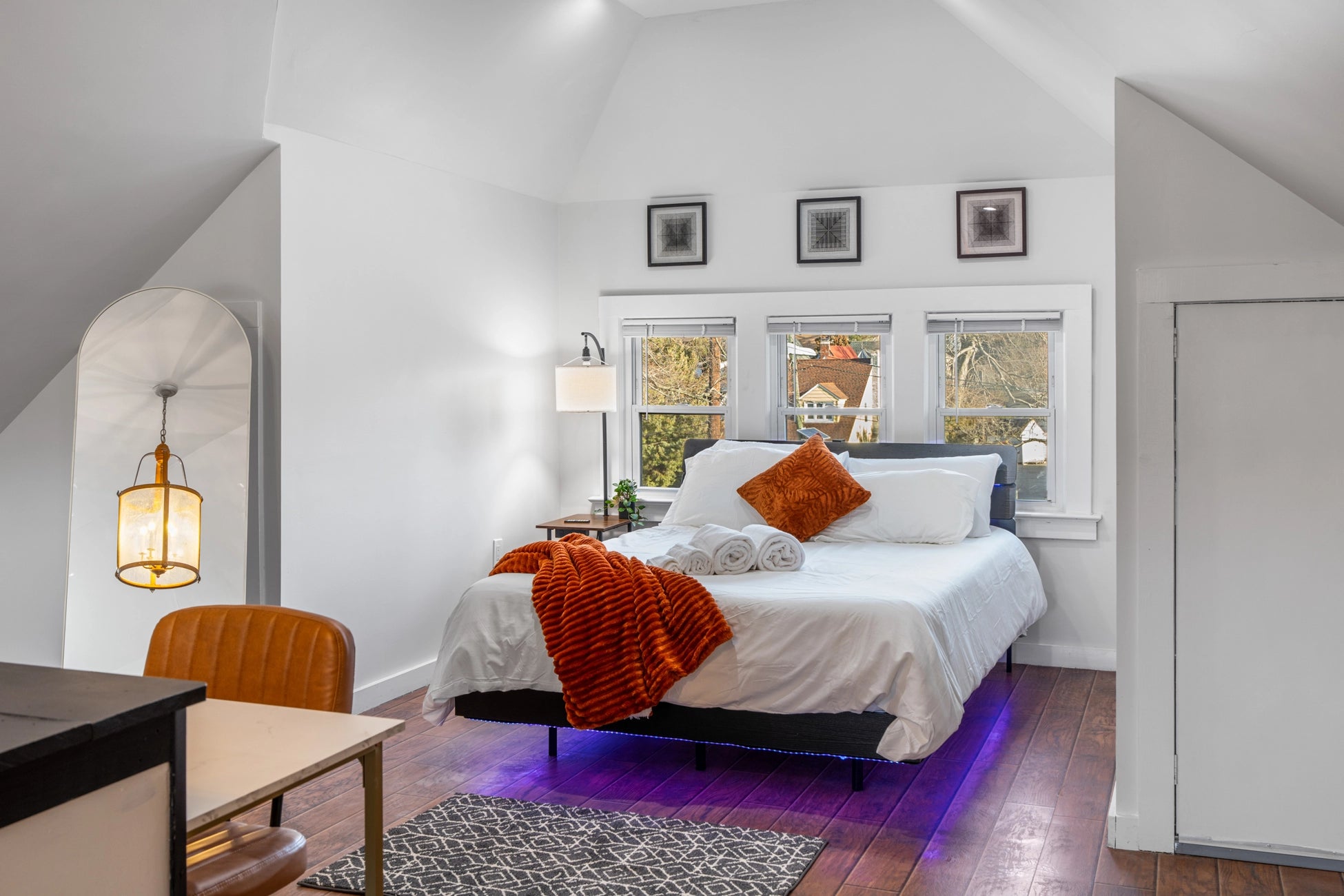 Airbnb Photography: Renovated STR Property in Teaneck, New Jersey