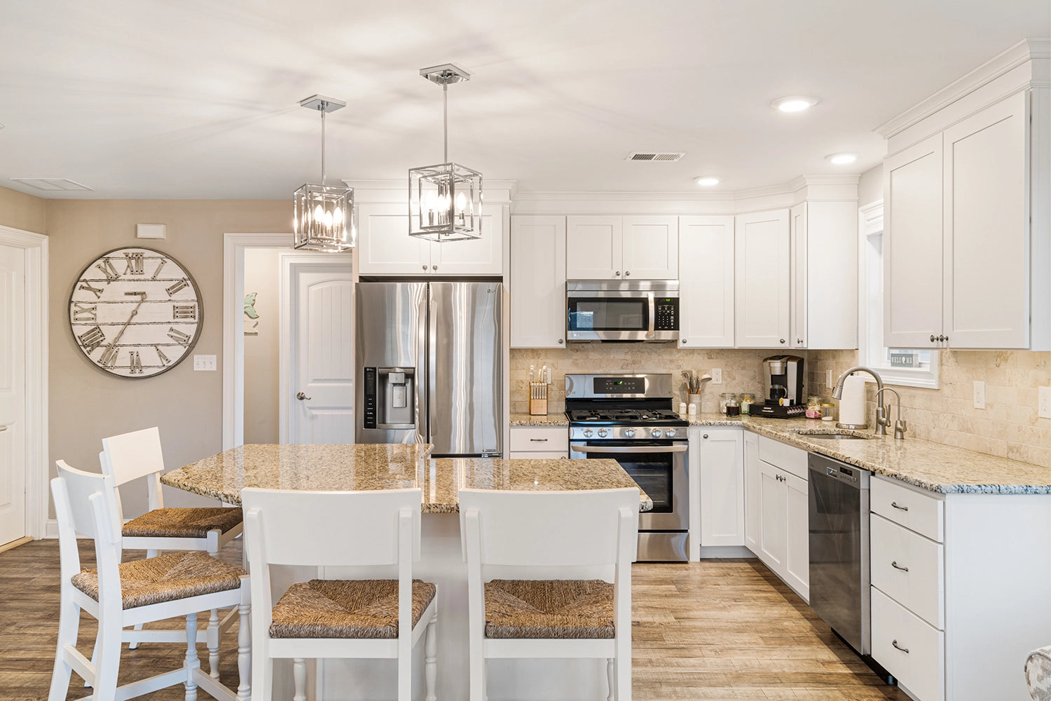 Airbnb Photography & Videography: Modern Coastal Retreat in North Wildwood, NJ