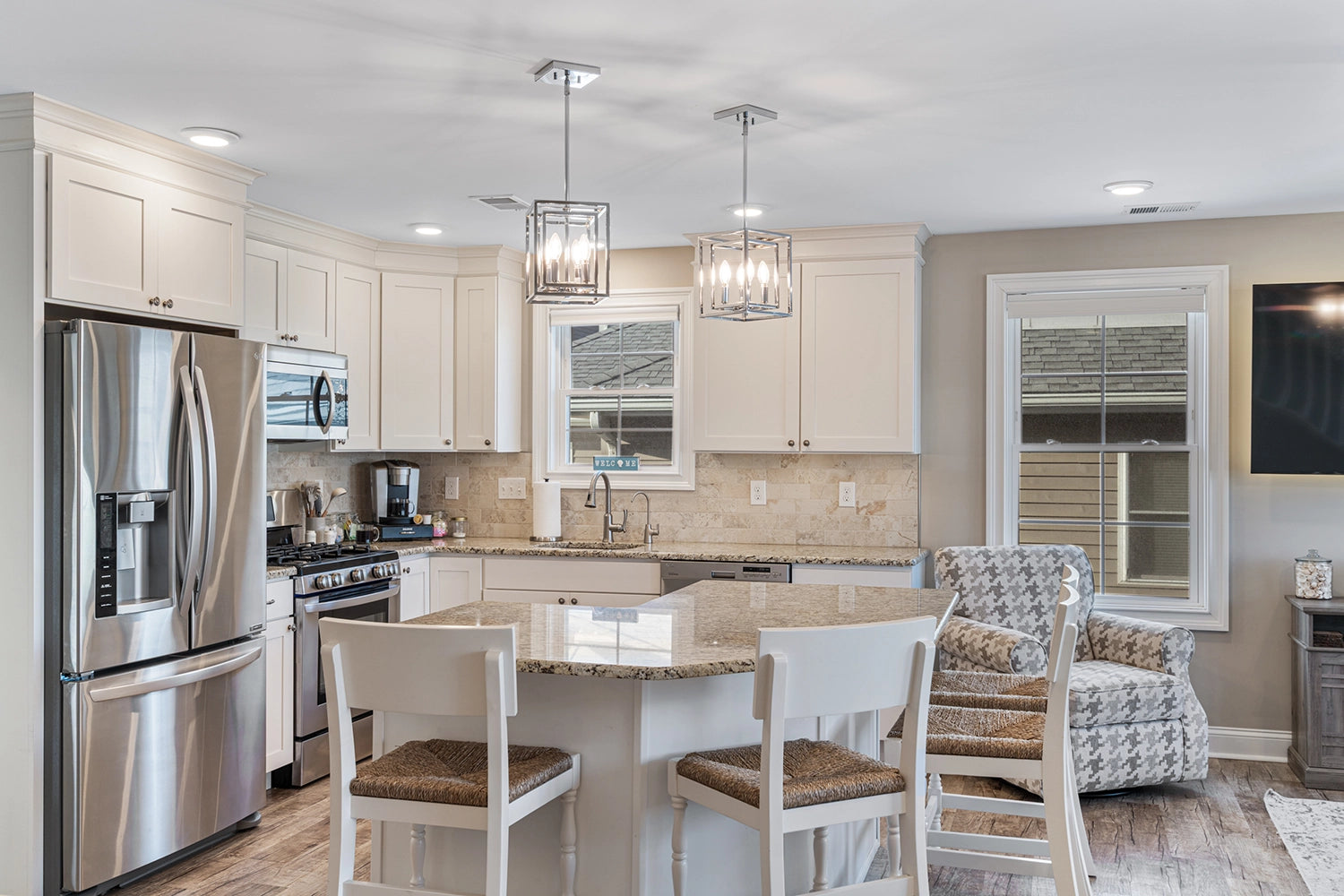 Airbnb Photography & Videography: Modern Coastal Retreat in North Wildwood, NJ