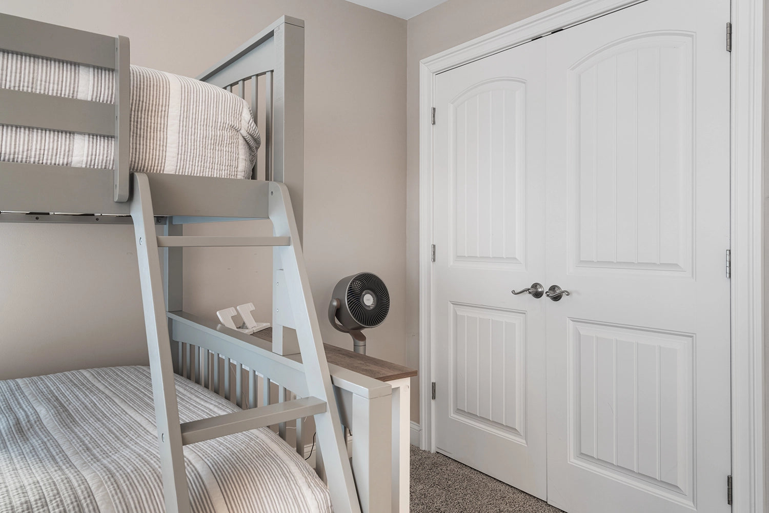 Airbnb Photography & Videography: Modern Coastal Retreat in North Wildwood, NJ