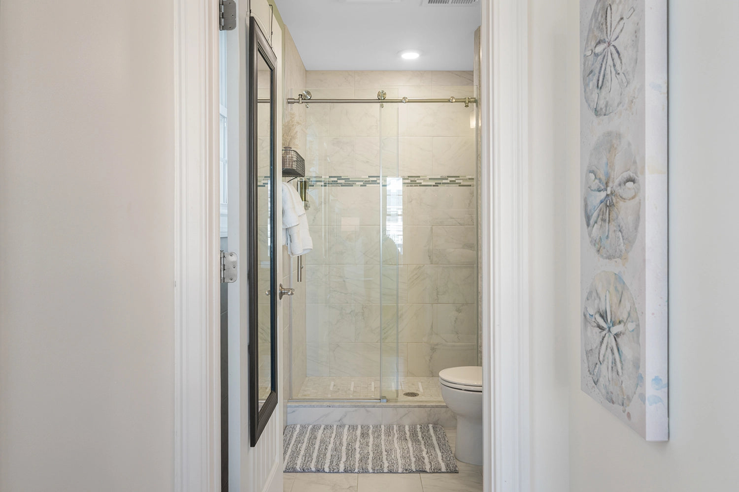Airbnb Photography & Videography: Modern Coastal Retreat in North Wildwood, NJ
