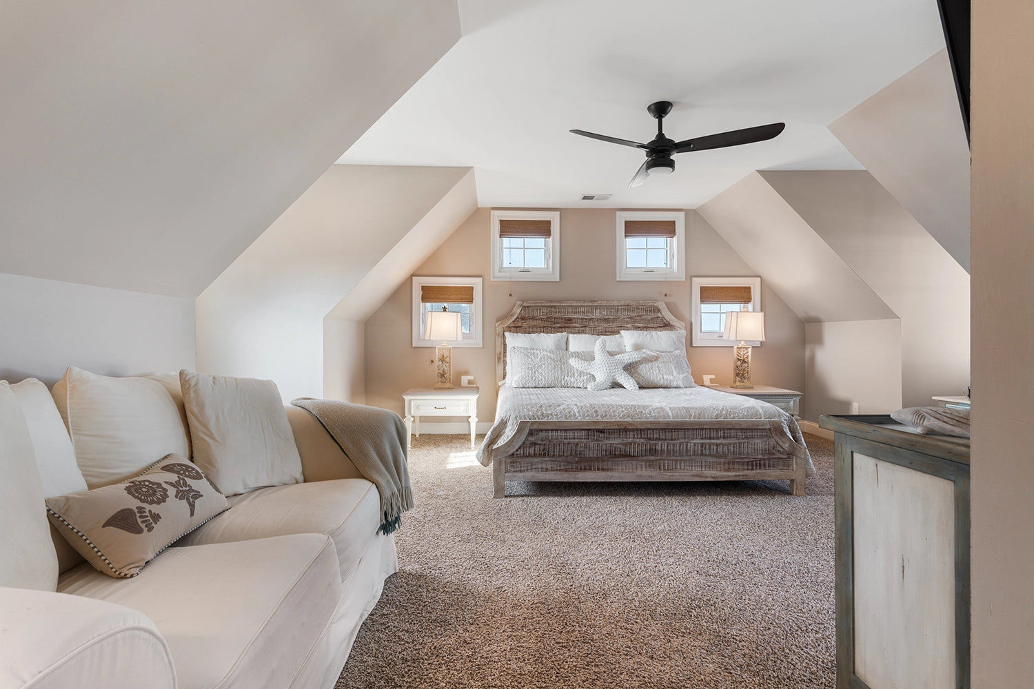 Airbnb Photography & Videography: Modern Coastal Retreat in North Wildwood, NJ