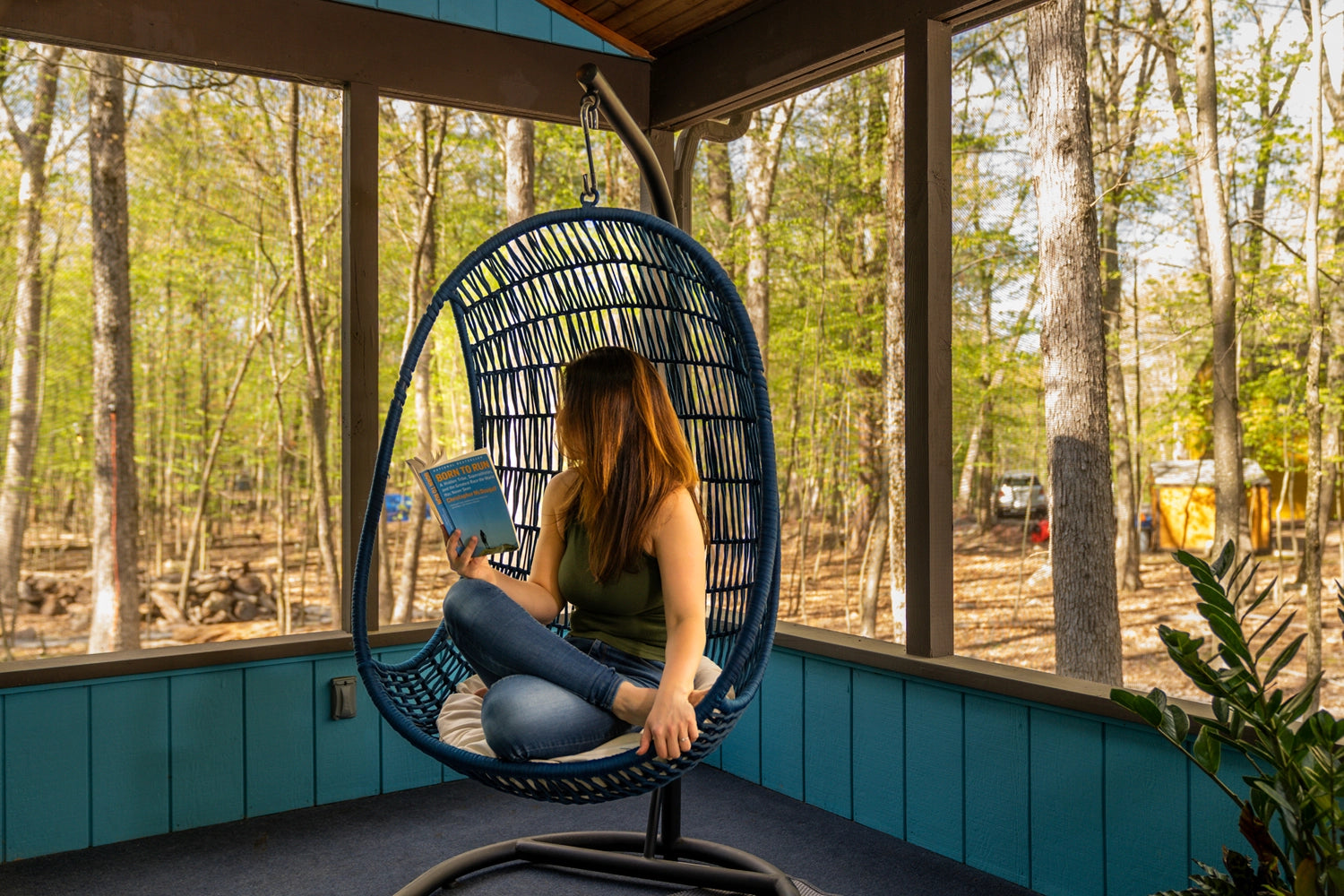Lifestyle Airbnb Photography: Cozy Lifestyle Retreat in East Stroudsburg, PA