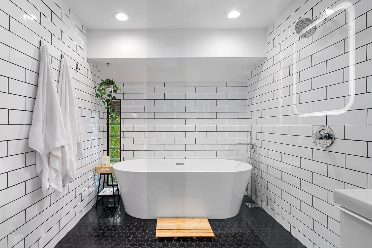 Airbnb Photography: Inviting Poconos Retreat in East Stroudsburg, PA