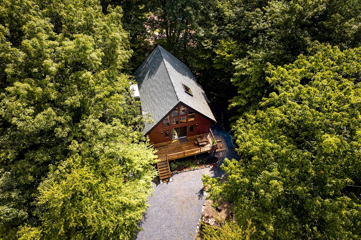 Airbnb Photography: Inviting Poconos Retreat in East Stroudsburg, PA