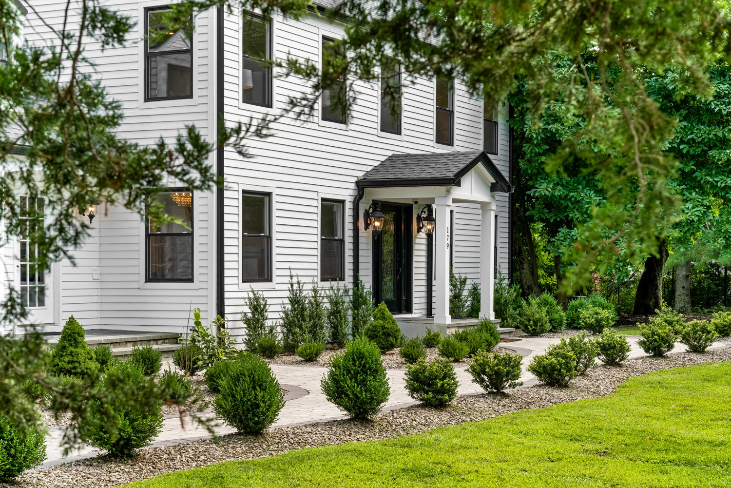 Airbnb Photography: Princeton’s Contemporary Retreat