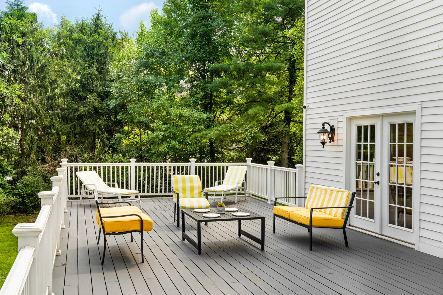 Airbnb Photography: Princeton’s Contemporary Retreat