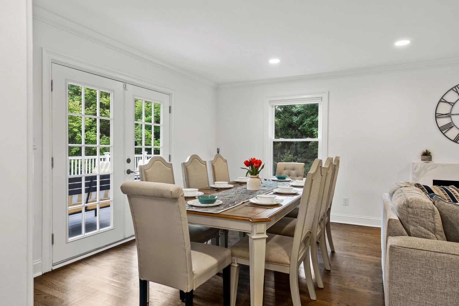 Airbnb Photography: Princeton’s Contemporary Retreat