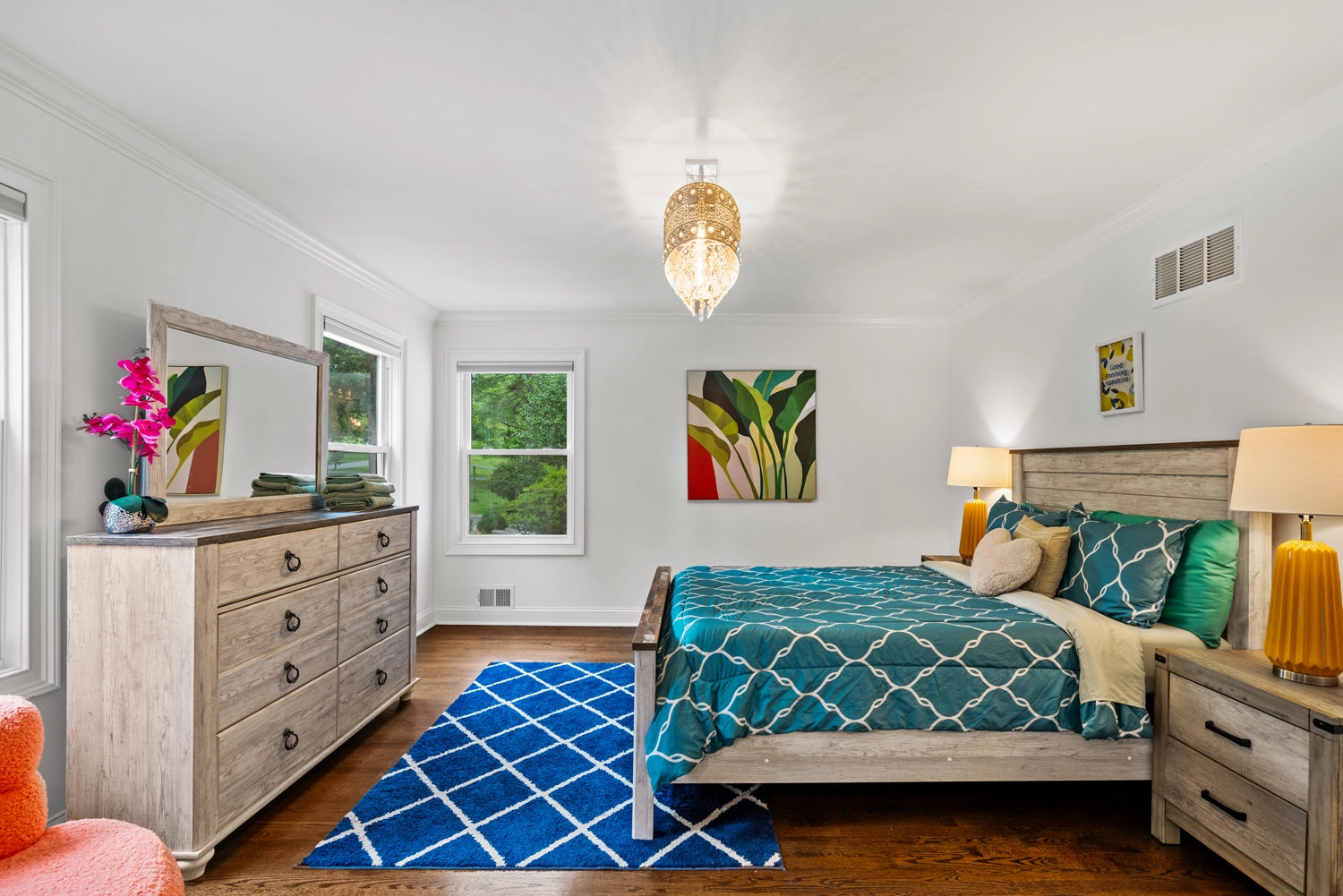 Airbnb Photography: Princeton’s Contemporary Retreat