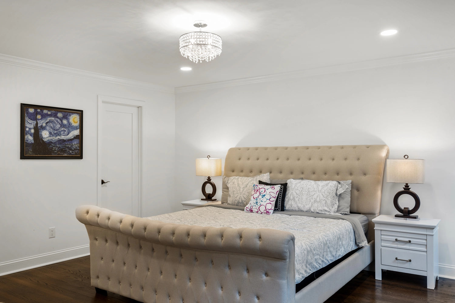 Airbnb Photography: Princeton’s Contemporary Retreat