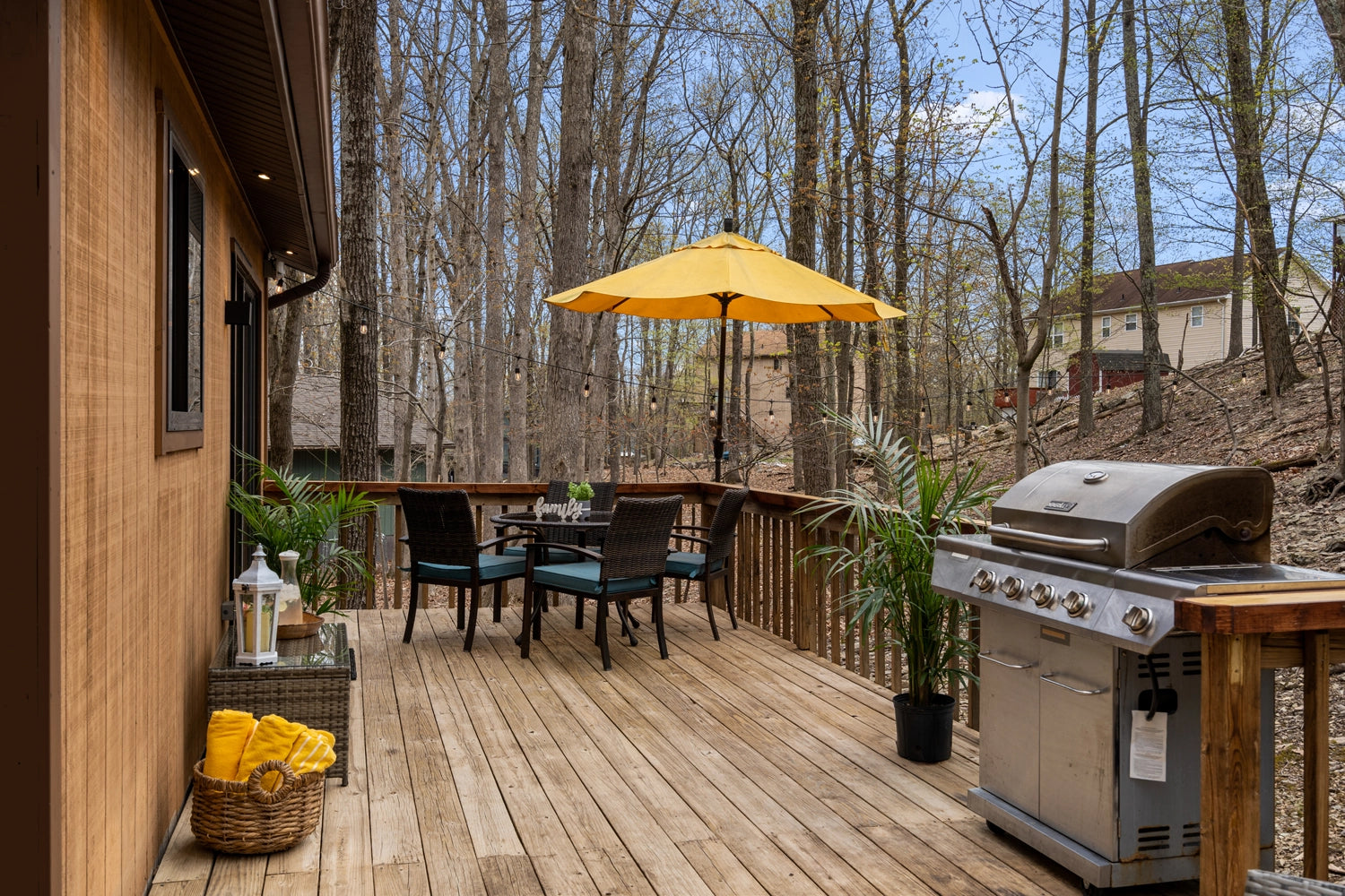 Airbnb Photography: Stylish Poconos Chalet in East Stroudsburg, PA