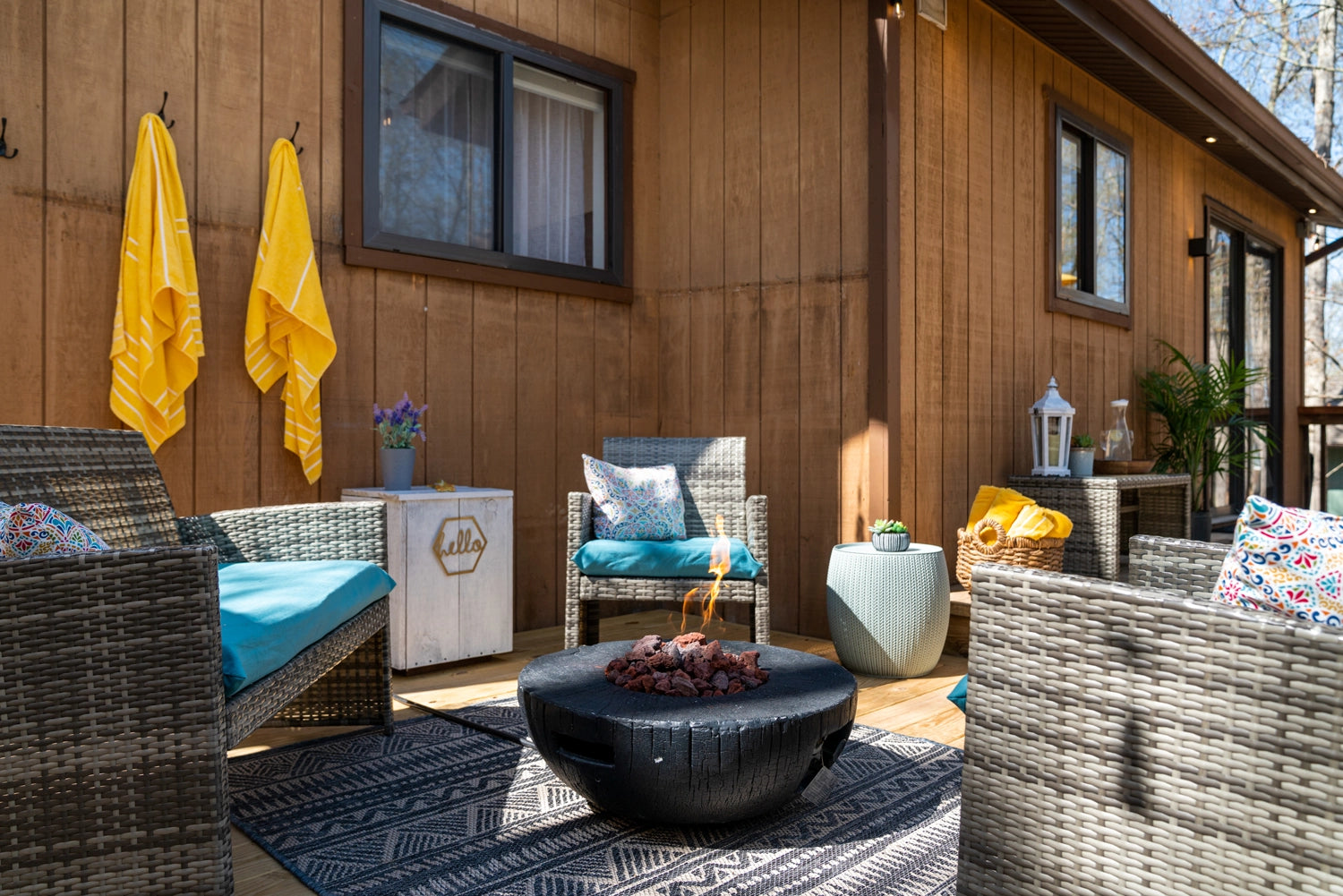 Airbnb Photography: Stylish Poconos Chalet in East Stroudsburg, PA