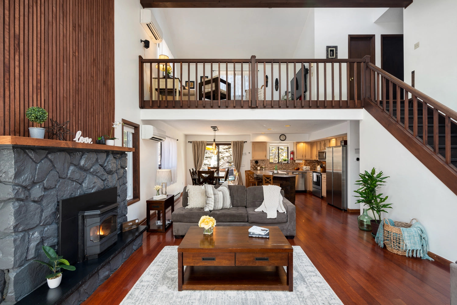 Airbnb Photography: Stylish Poconos Chalet in East Stroudsburg, PA
