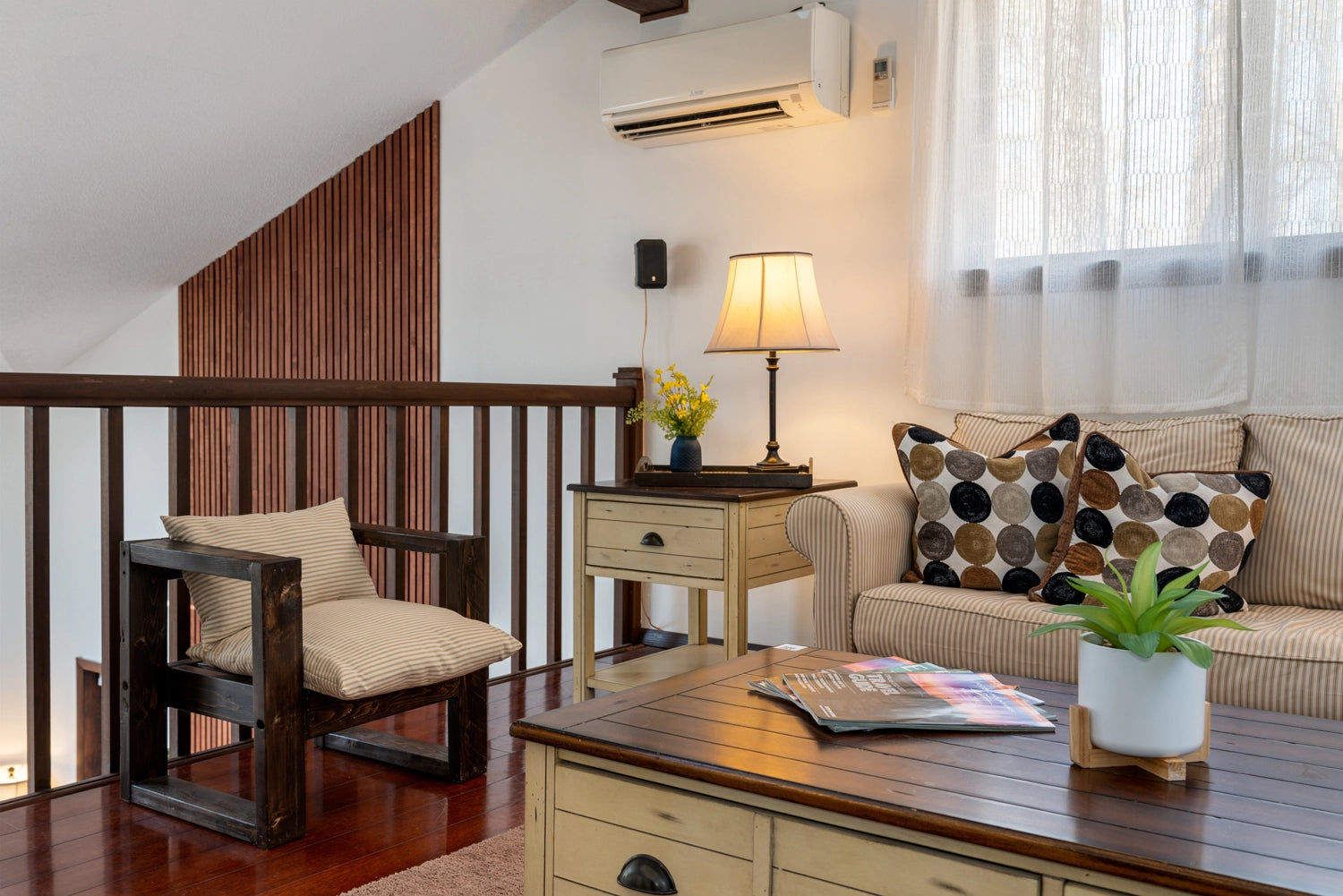 Airbnb Photography: Stylish Poconos Chalet in East Stroudsburg, PA