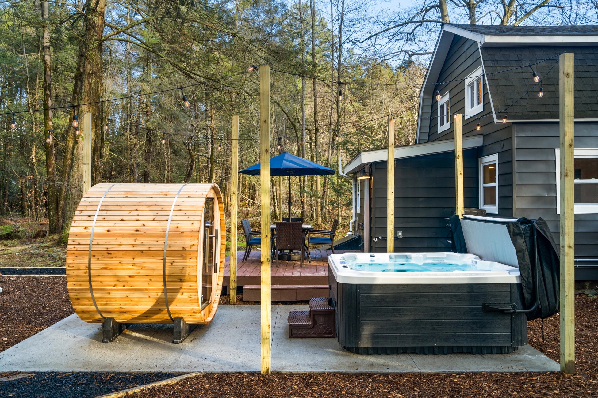 Airbnb Photography: Cozy Cabin Near Lake Naomi Pocono Pines PA