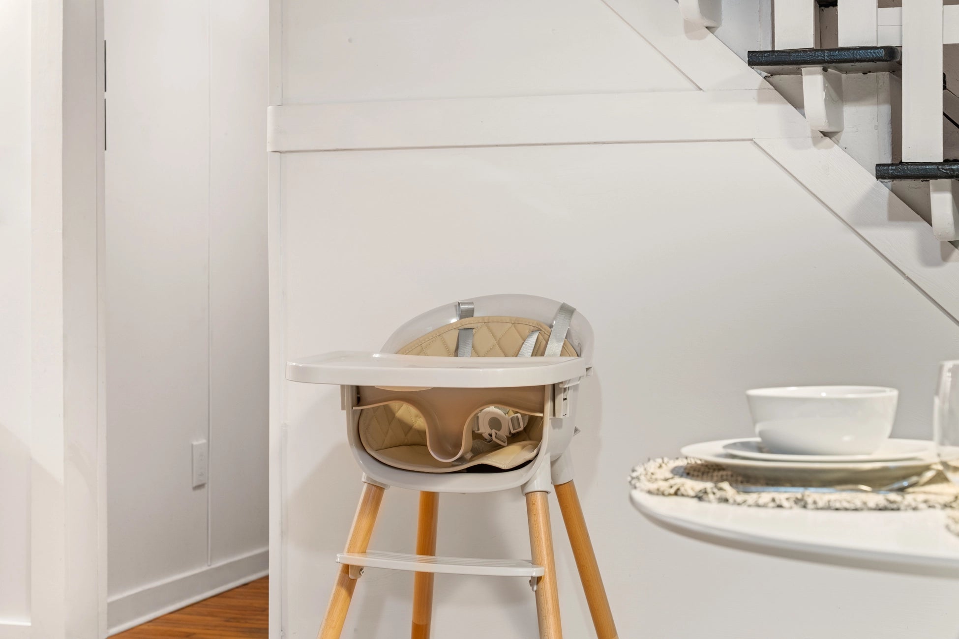 Airbnb Photography: Cozy Cabin Near Lake Naomi Pocono Pines PA