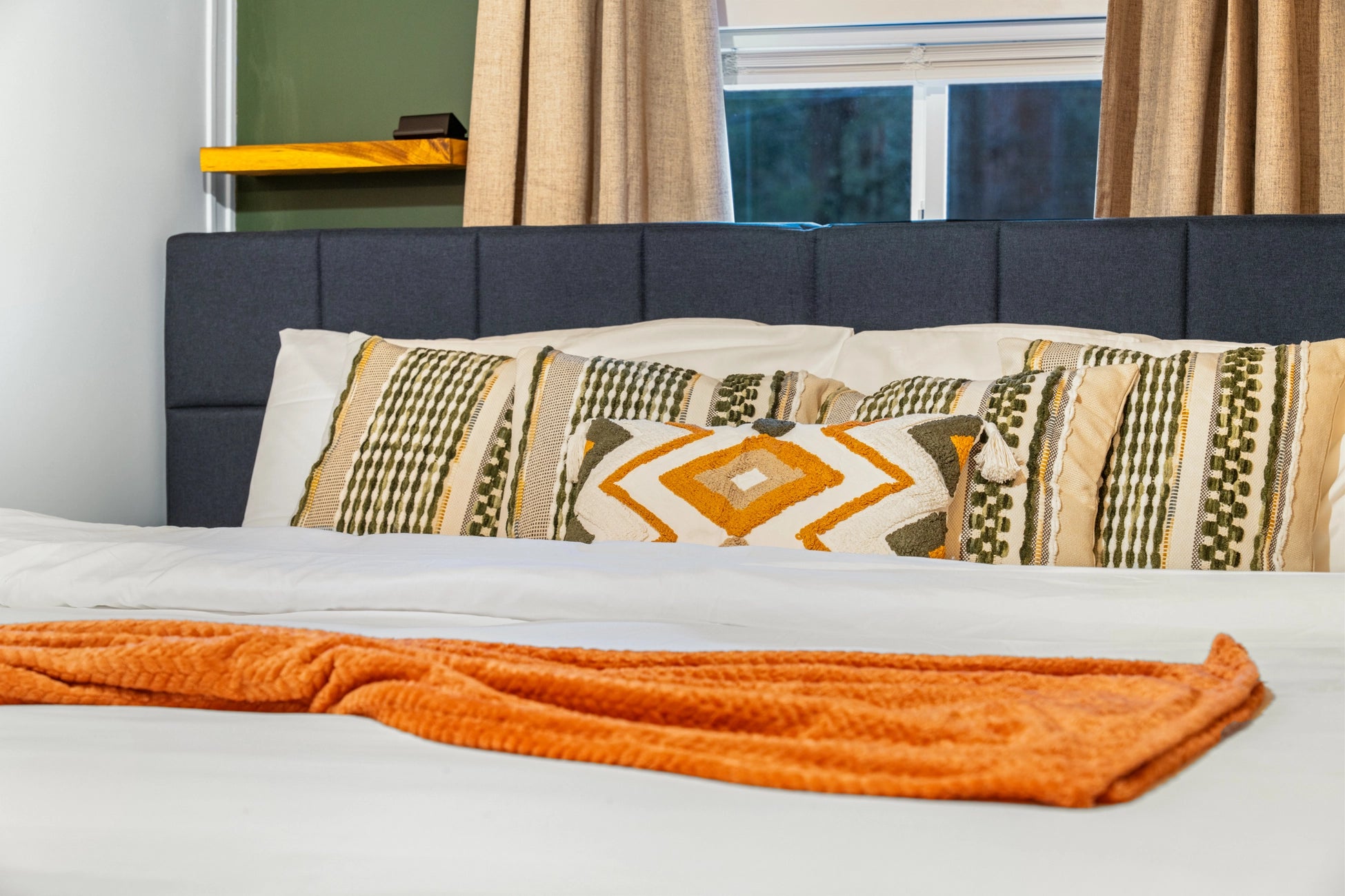 Airbnb Photography: Cozy Cabin Near Lake Naomi Pocono Pines PA