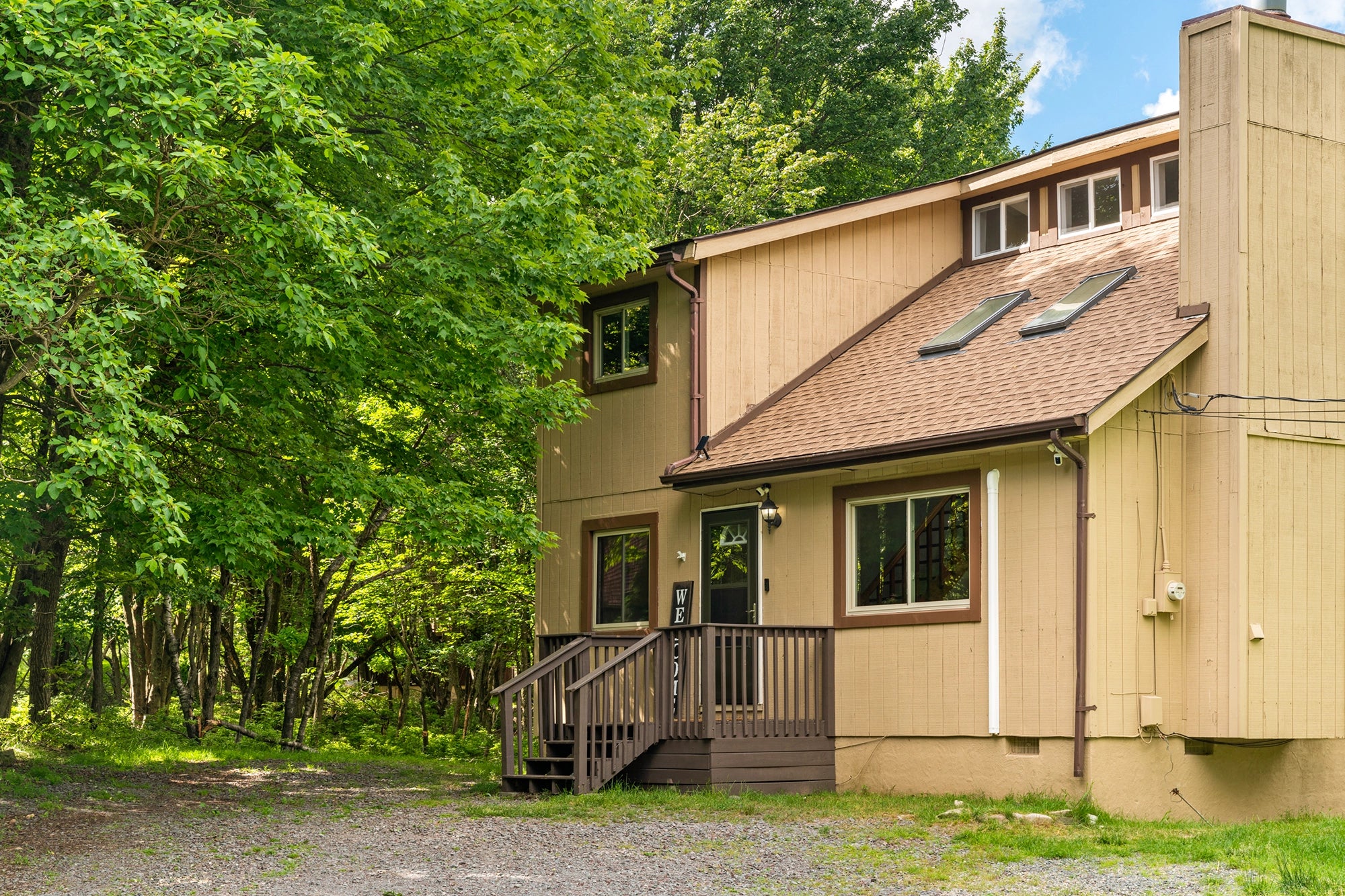 Airbnb Photography: Rustic‑Contemporary Pocono Retreat, PA