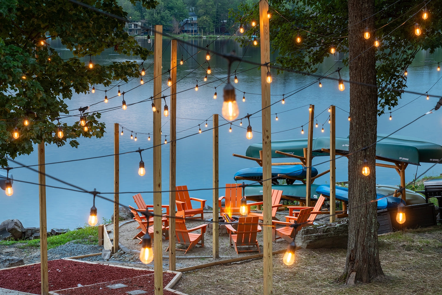 Airbnb Photography: Lakefront Villa in Tobyhanna, PA