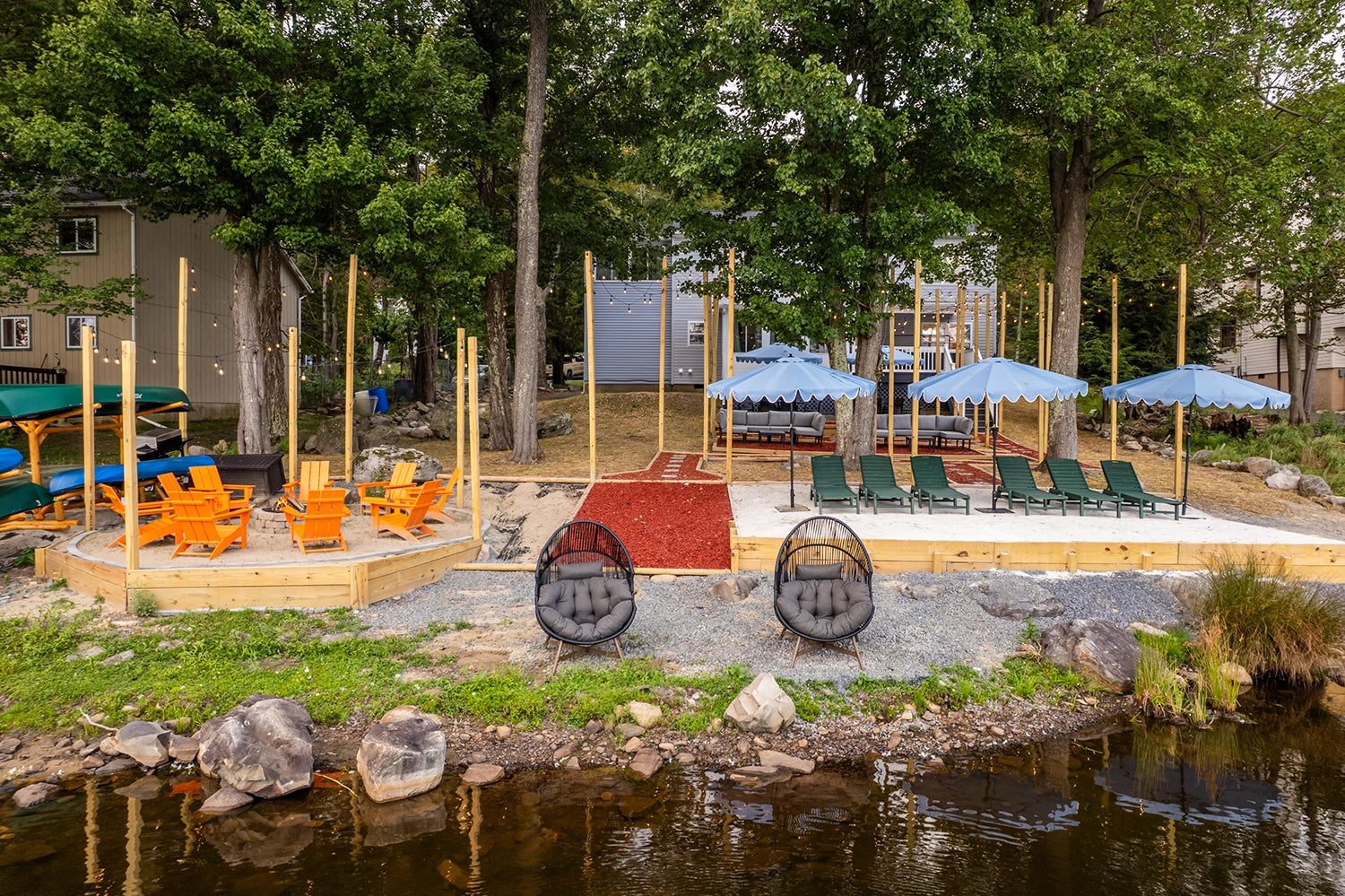 Airbnb Photography: Lakefront Villa in Tobyhanna, PA