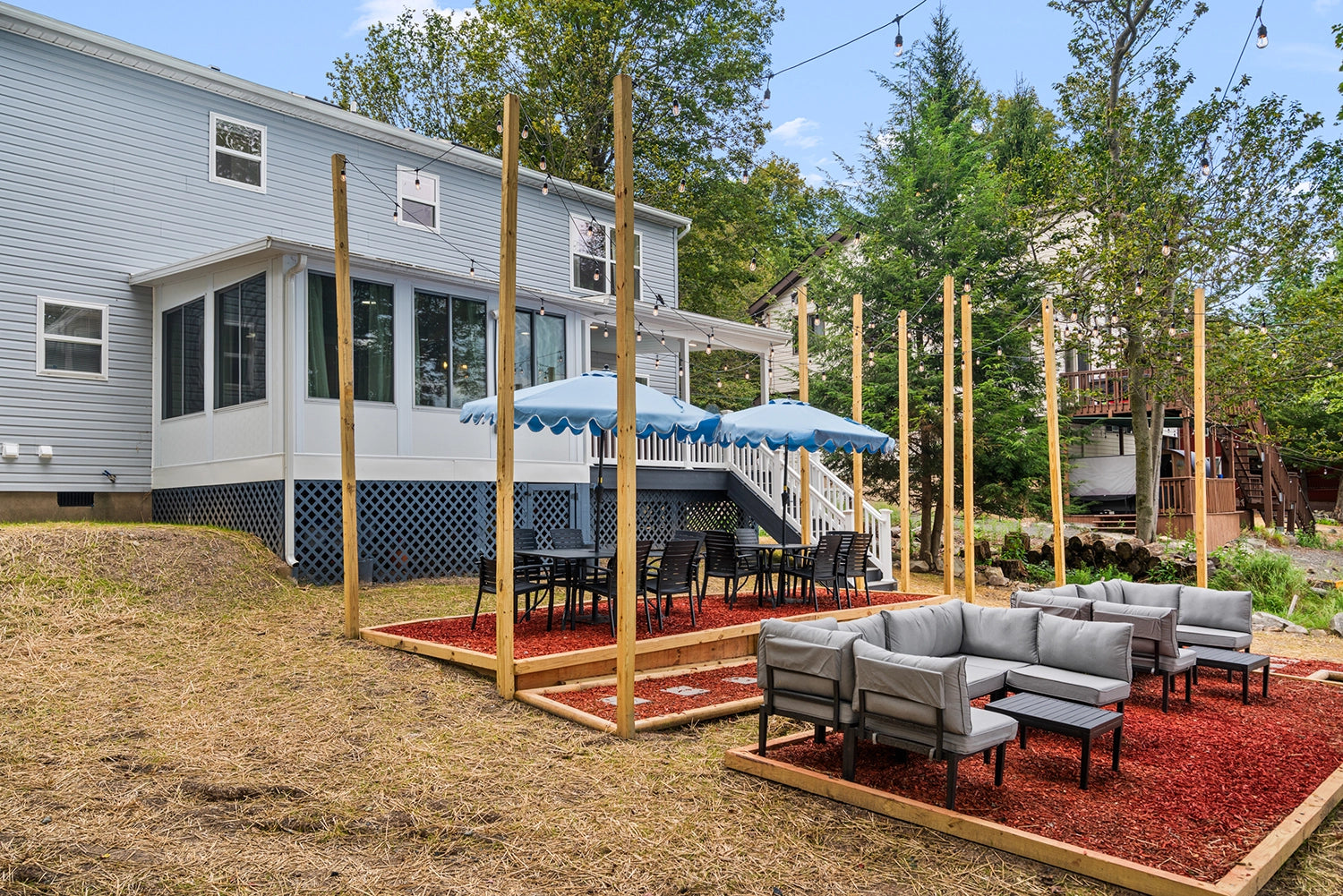 Airbnb Photography: Lakefront Villa in Tobyhanna, PA
