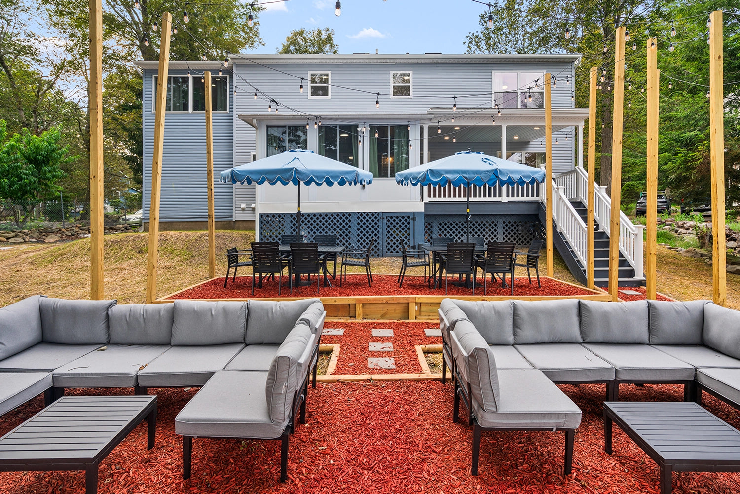 Airbnb Photography: Lakefront Villa in Tobyhanna, PA