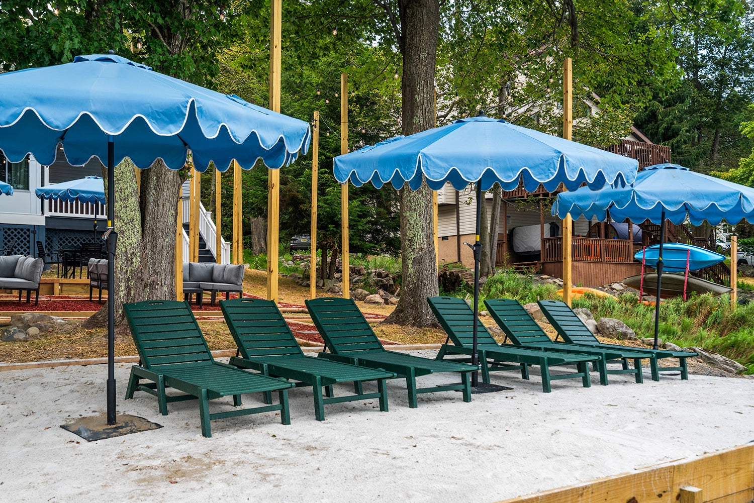 Airbnb Photography: Lakefront Villa in Tobyhanna, PA