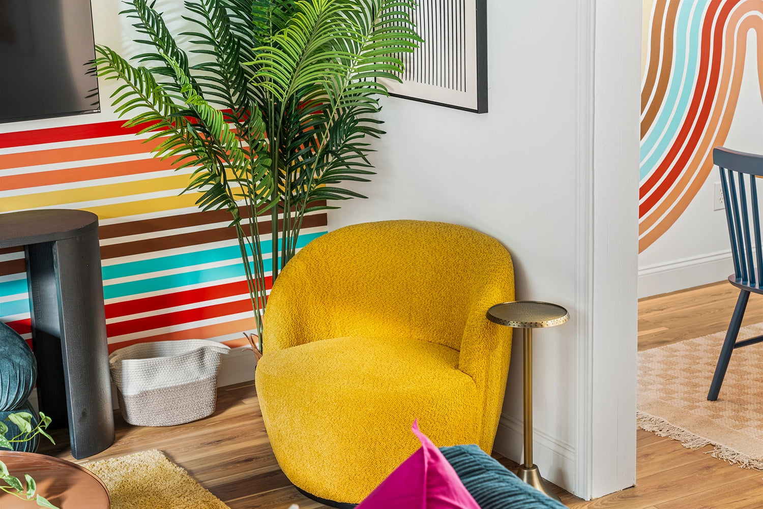 Airbnb Photography: Lakefront Villa in Tobyhanna, PA