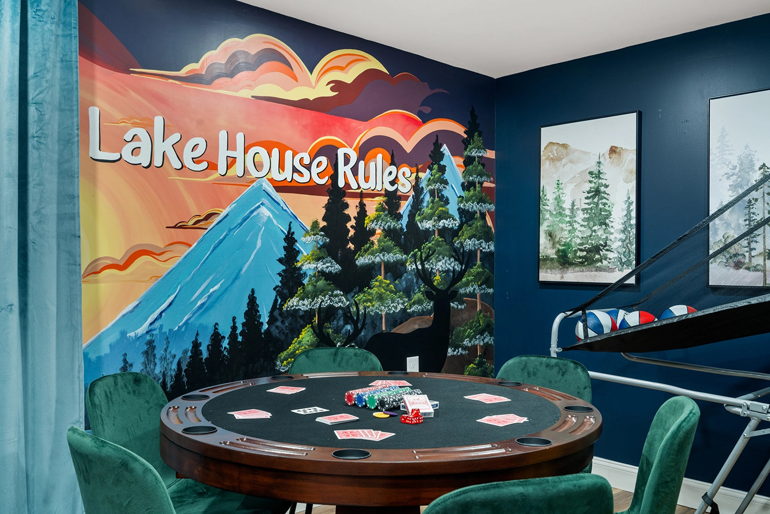 Airbnb Photography: Lakefront Villa in Tobyhanna, PA