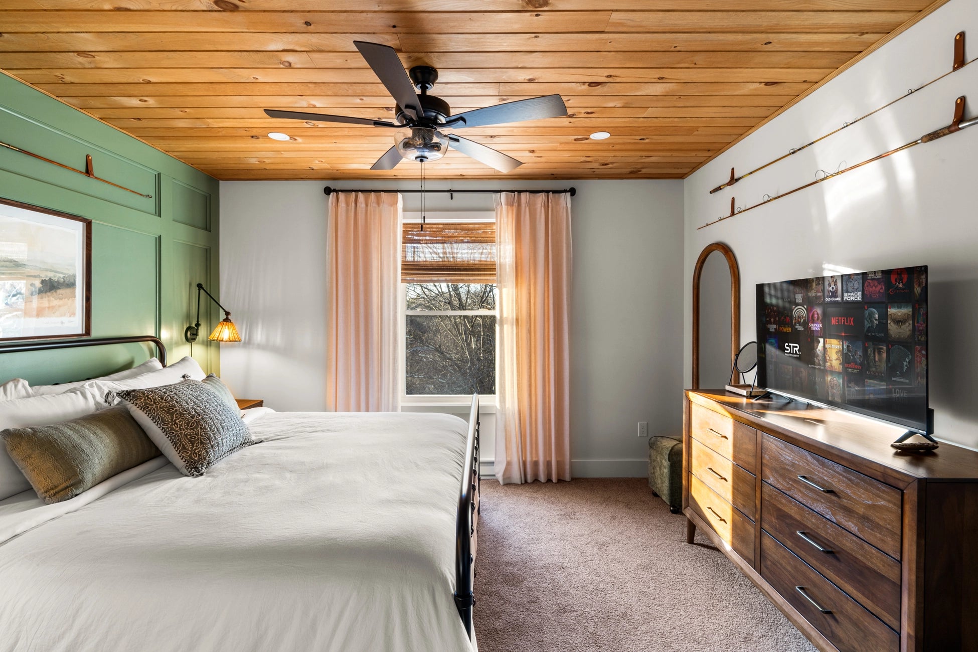 Dark Space Interior Airbnb Photography: Luxury Mountain Retreat in Albrightsville, PA