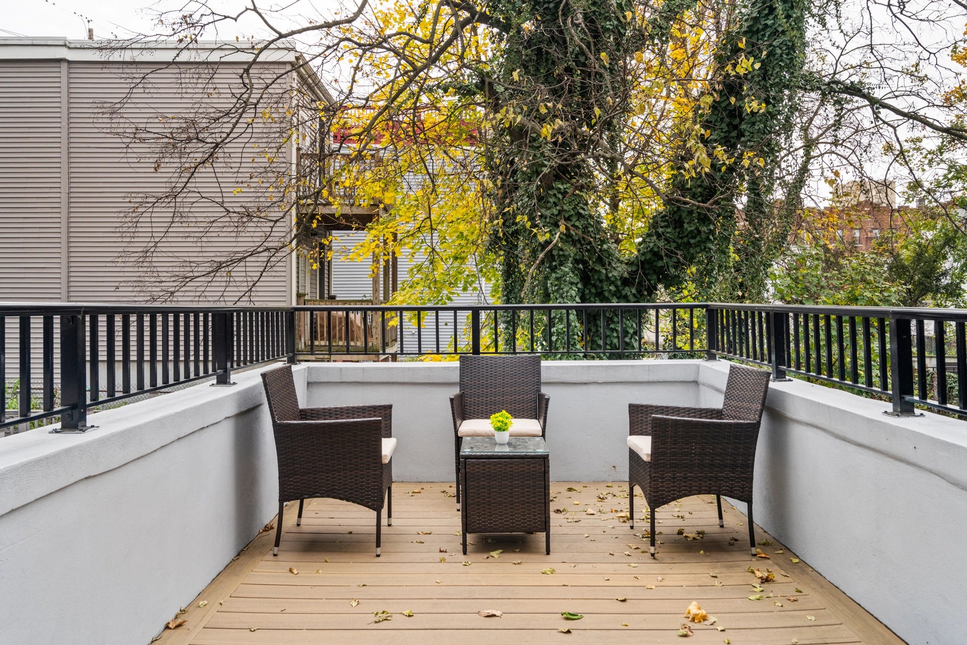 Airbnb Photography: Modern Apartment in Jersey City, NJ