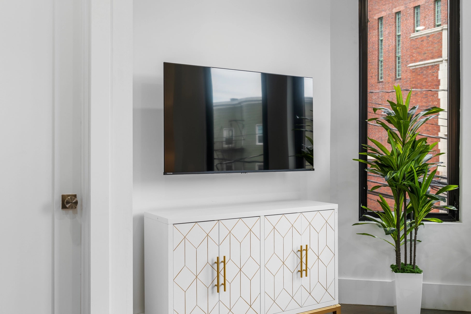 Airbnb Photography: Bright & Contemporary Rental in Jersey City, NJ