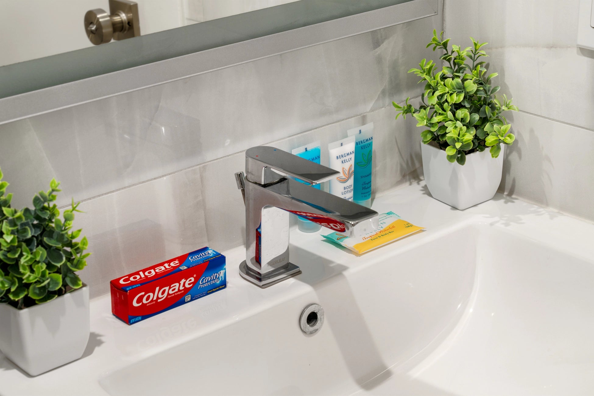 Airbnb Photography: Bright & Contemporary Rental in Jersey City, NJ