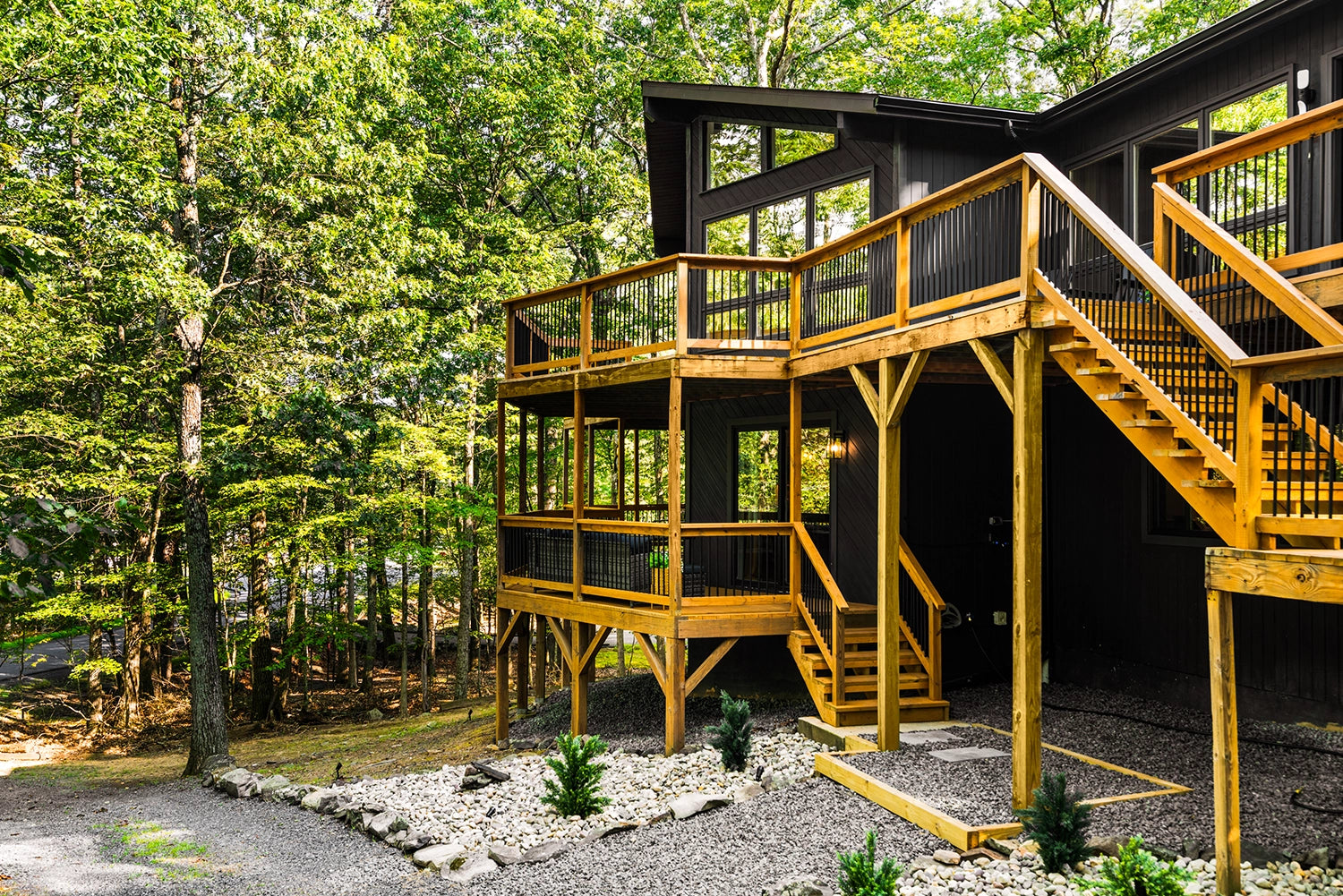 Airbnb Photography: Luxury Cabin at Penn Estates, East Stroudsburg, PA
