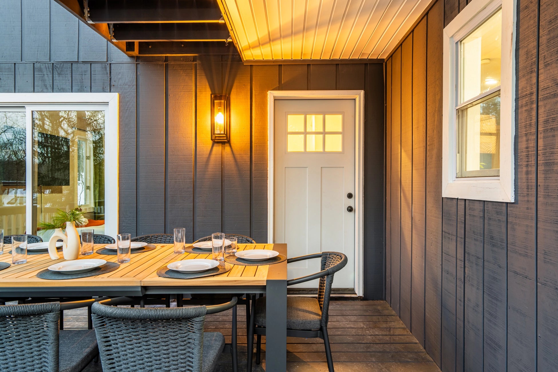 Airbnb Photography: Stunning STR Cabin in East Stroudsburg PA