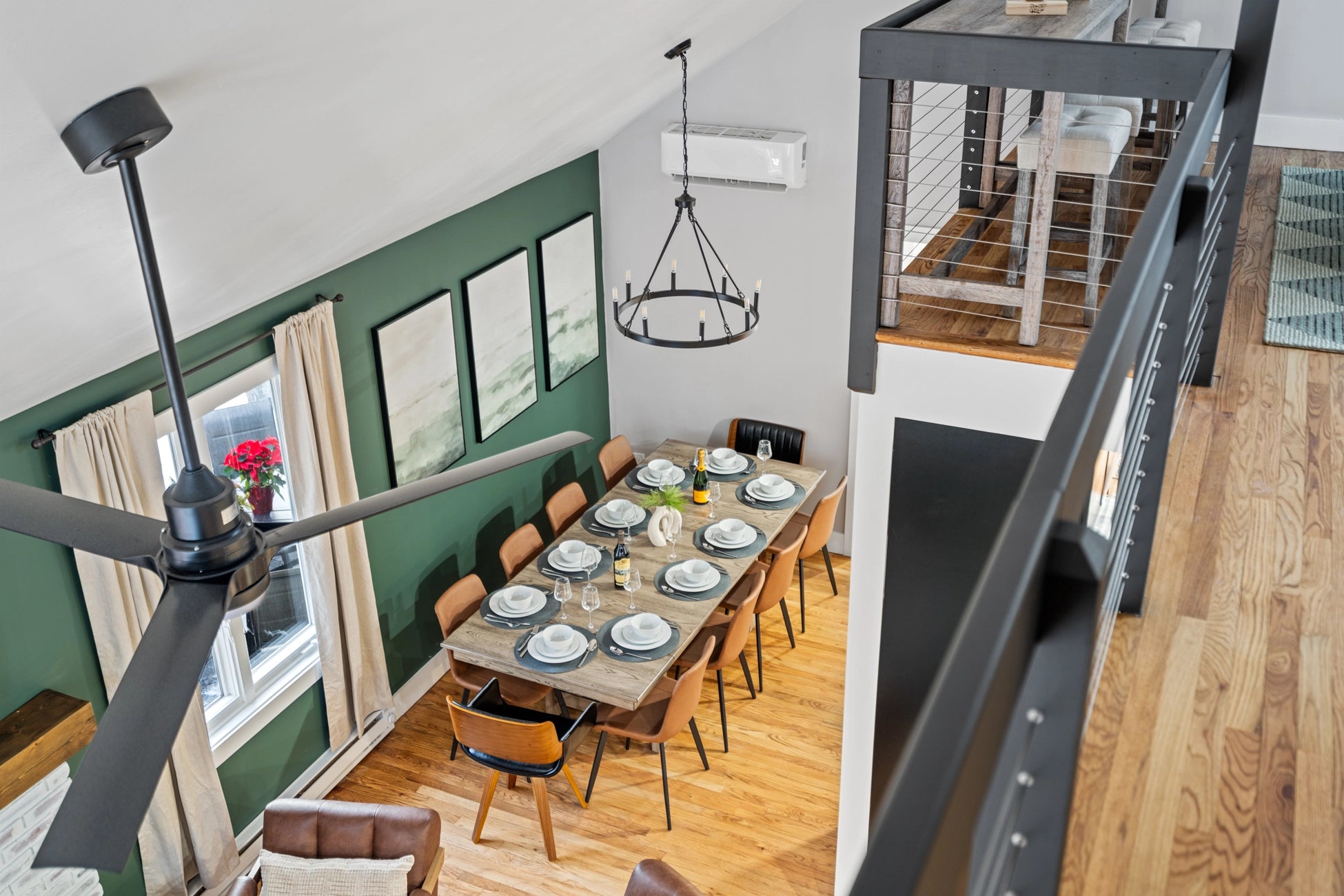 Airbnb Photography: Stunning STR Cabin in East Stroudsburg PA