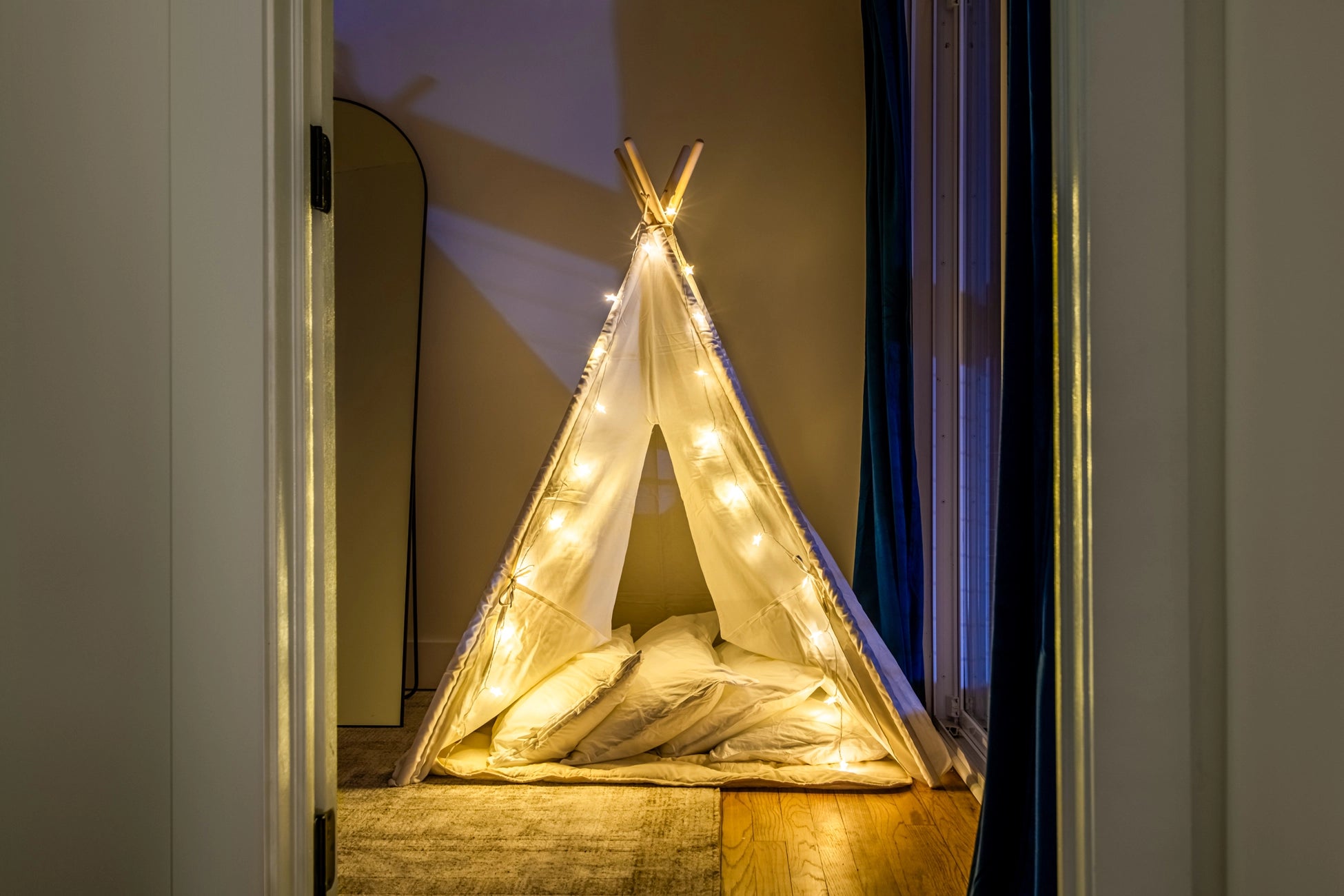 Airbnb Photography: Stunning STR Cabin in East Stroudsburg PA