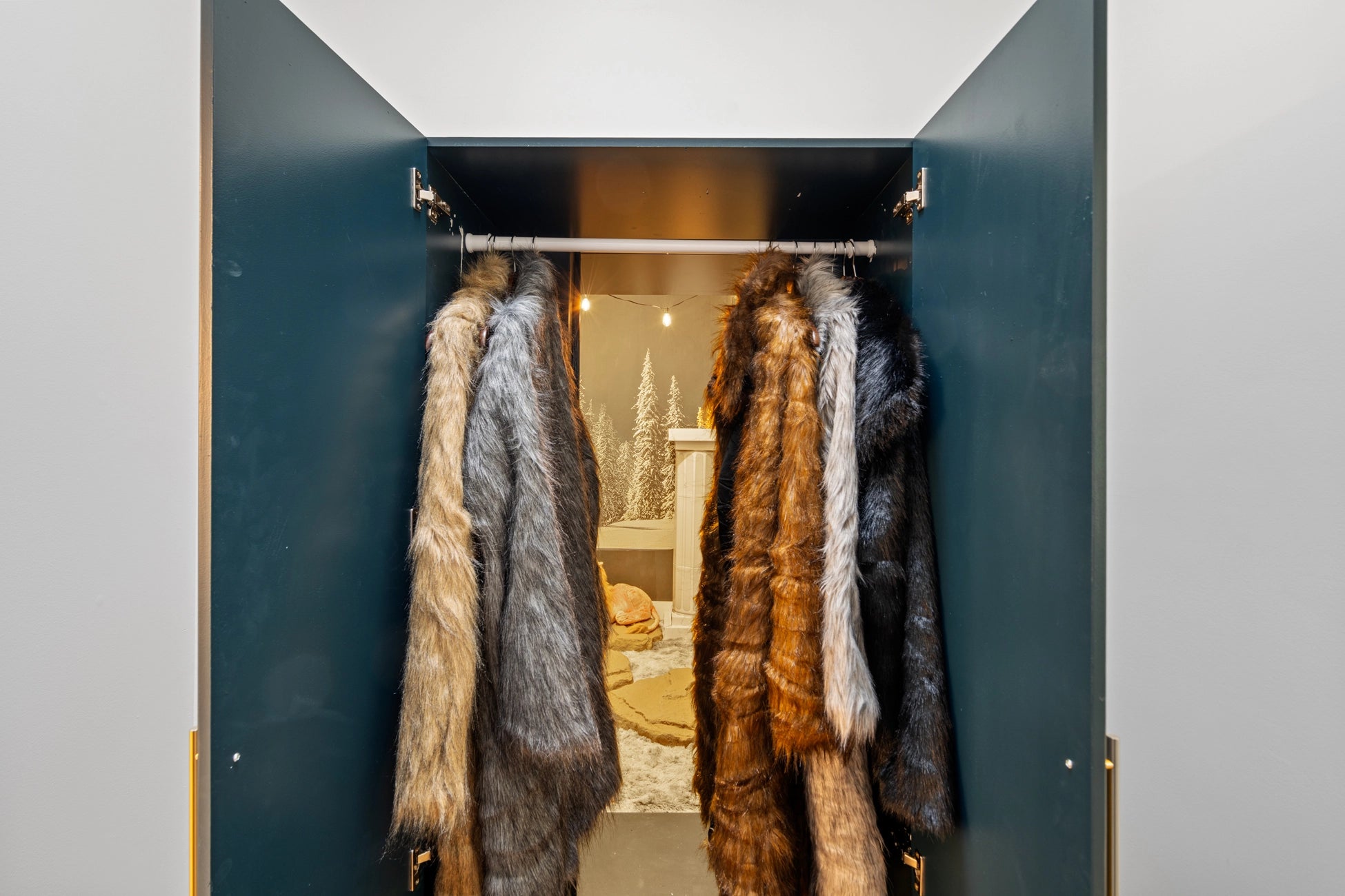 Airbnb Photography: Stunning STR Cabin in East Stroudsburg PA