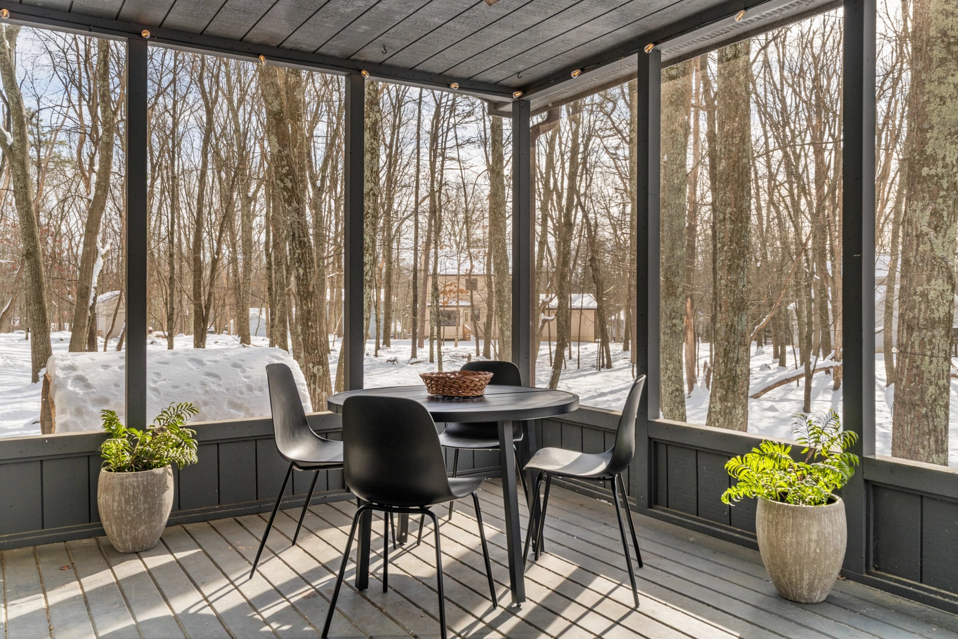 Airbnb Photography: Upscale Poconos Retreat with Twilight and Drone Photography in East Stroudsburg, PA