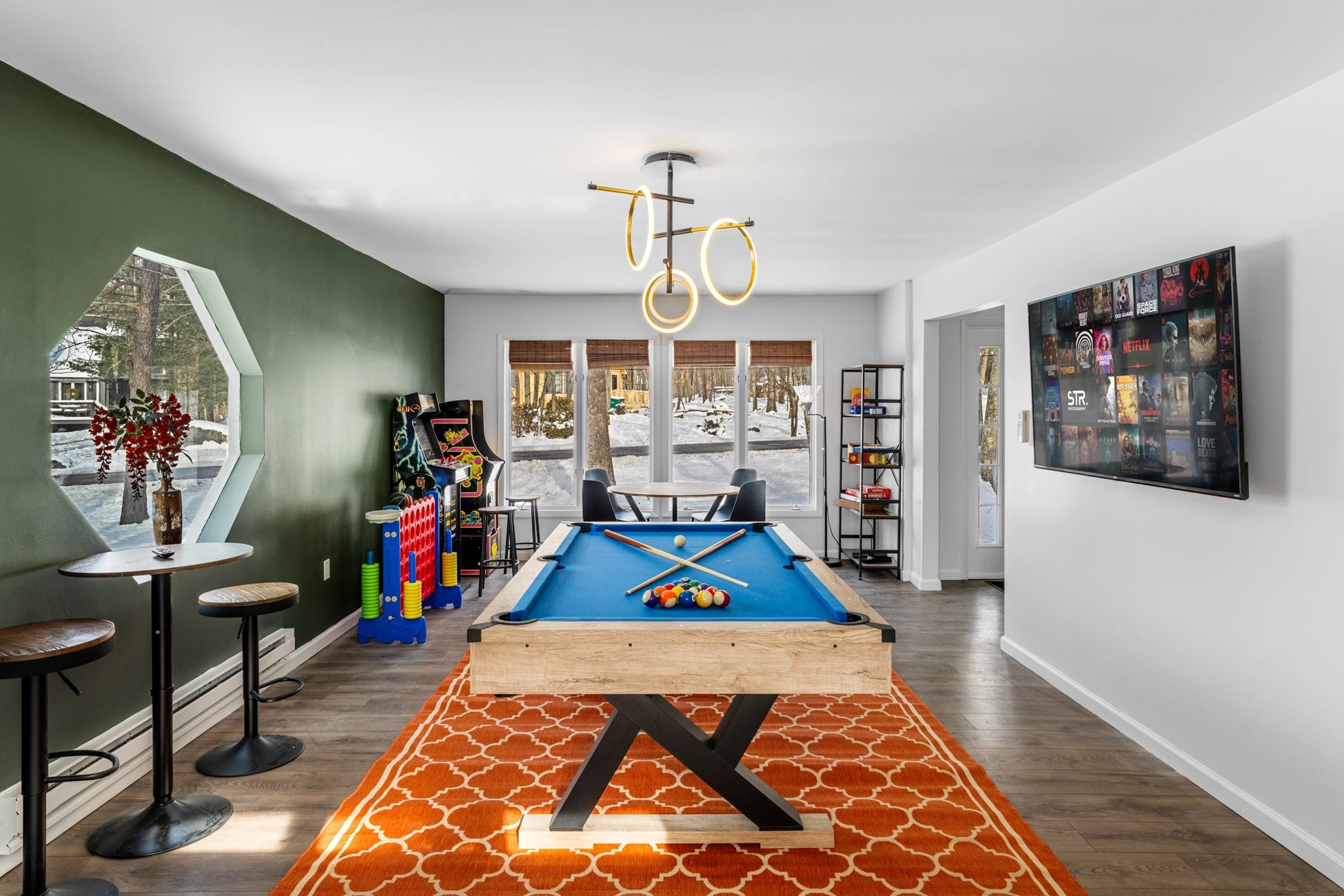 Airbnb Photography: Upscale Poconos Retreat with Twilight and Drone Photography in East Stroudsburg, PA